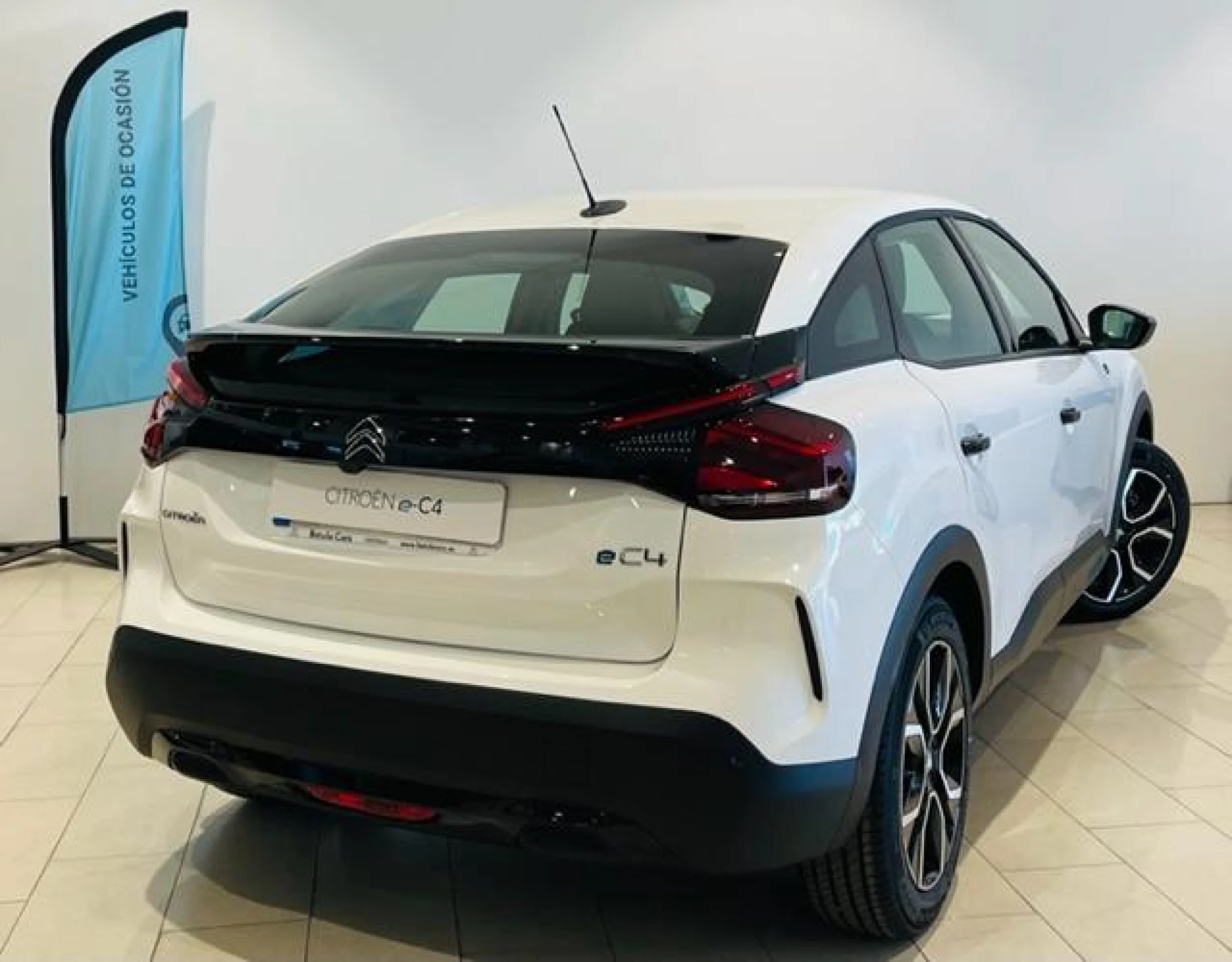 CITROEN Ë C4 Ë C4 ELÉCTRICO 100KW 50KWH SHINE - Foto 9