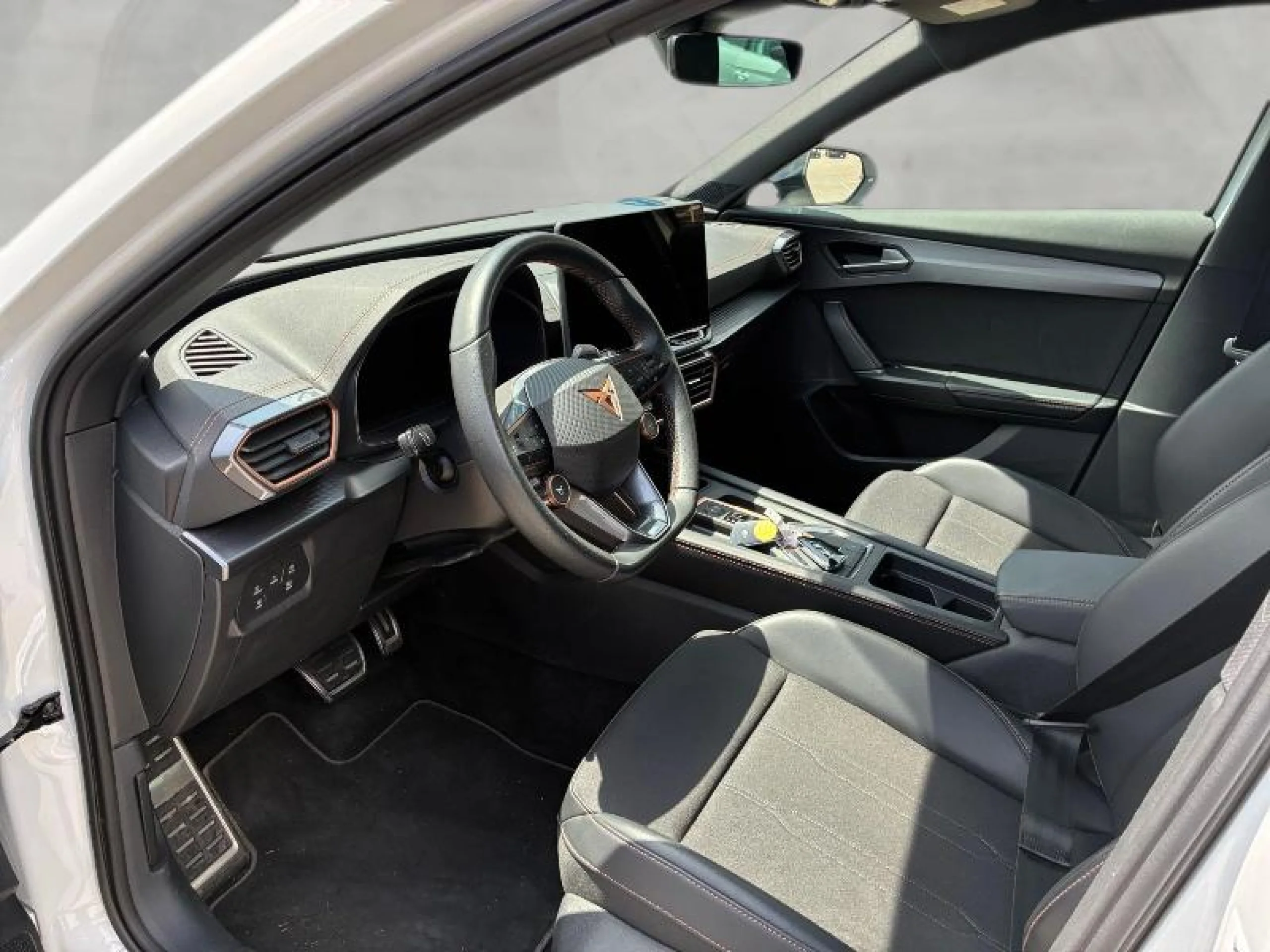 CUPRA FORMENTOR 1.5 TSI E HYBRID 150KW (204 CV) DSG - Foto 4