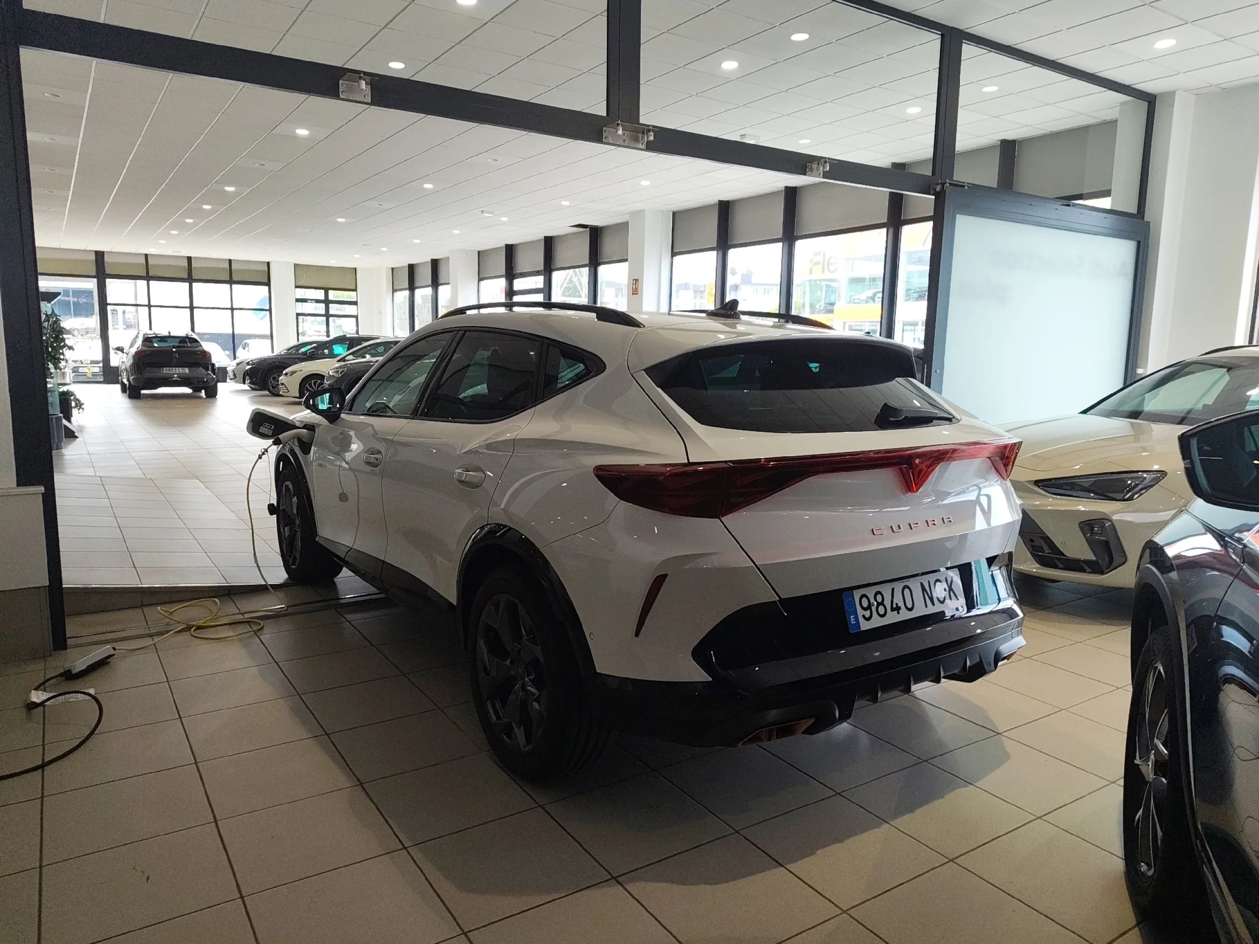 CUPRA FORMENTOR 1.5 TSI E HYBRID 150KW (204 CV) DSG - Foto 2