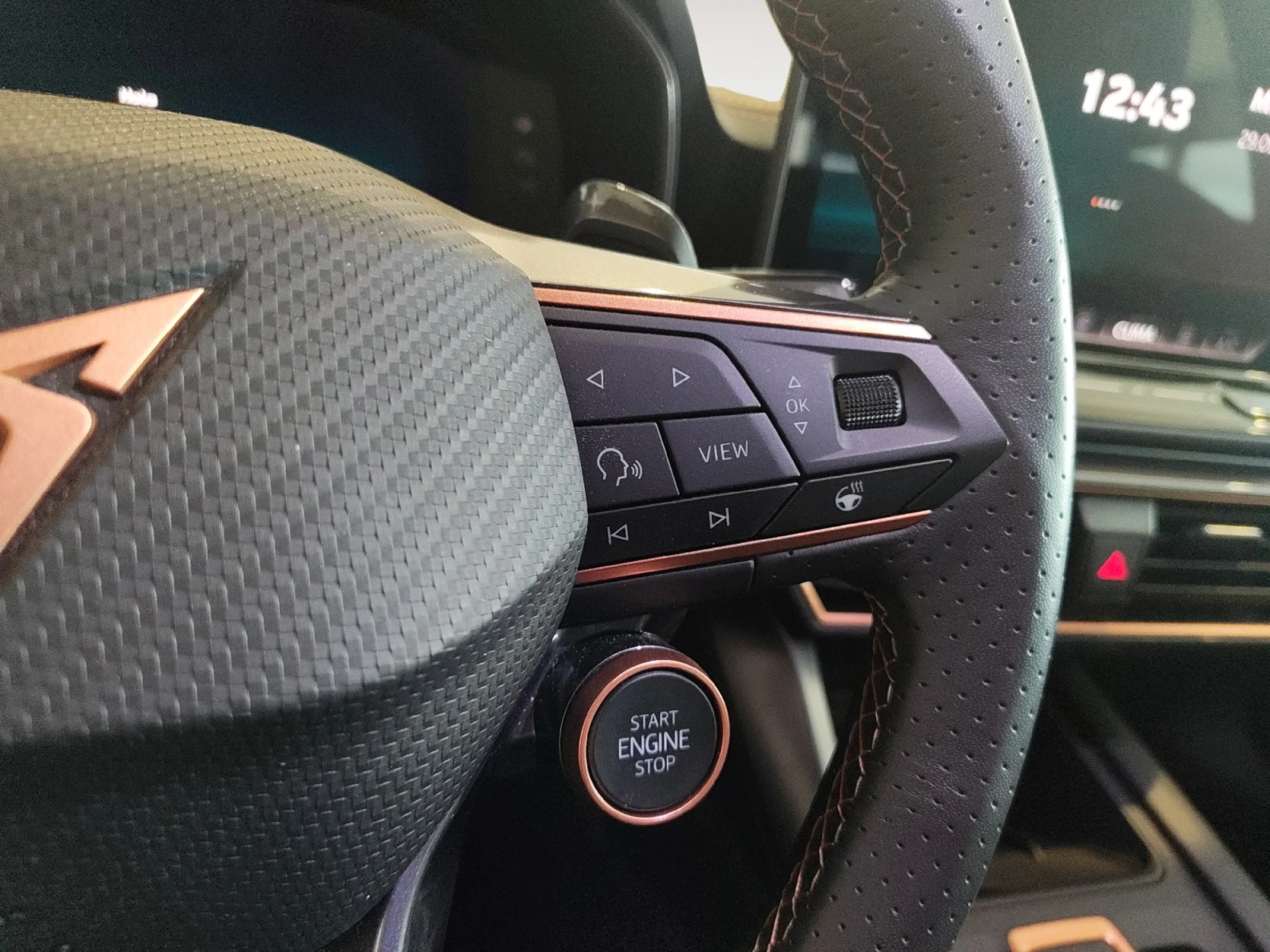CUPRA FORMENTOR 1.5 TSI E HYBRID 150KW (204 CV) DSG - Foto 11