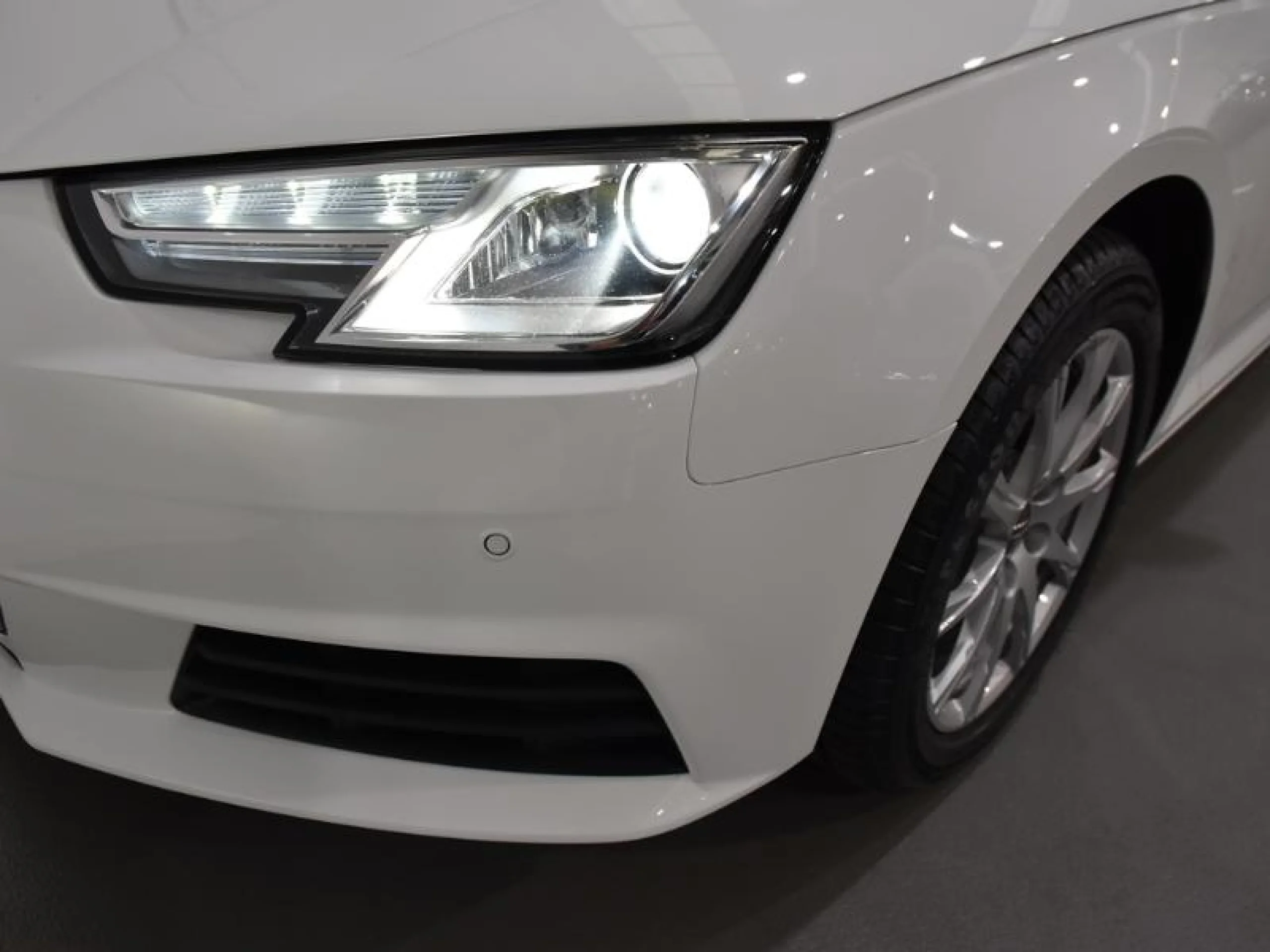 AUDI A4 AVANT 2.0 TDI 150CV S TRONIC ADVANCED ED - Foto 19