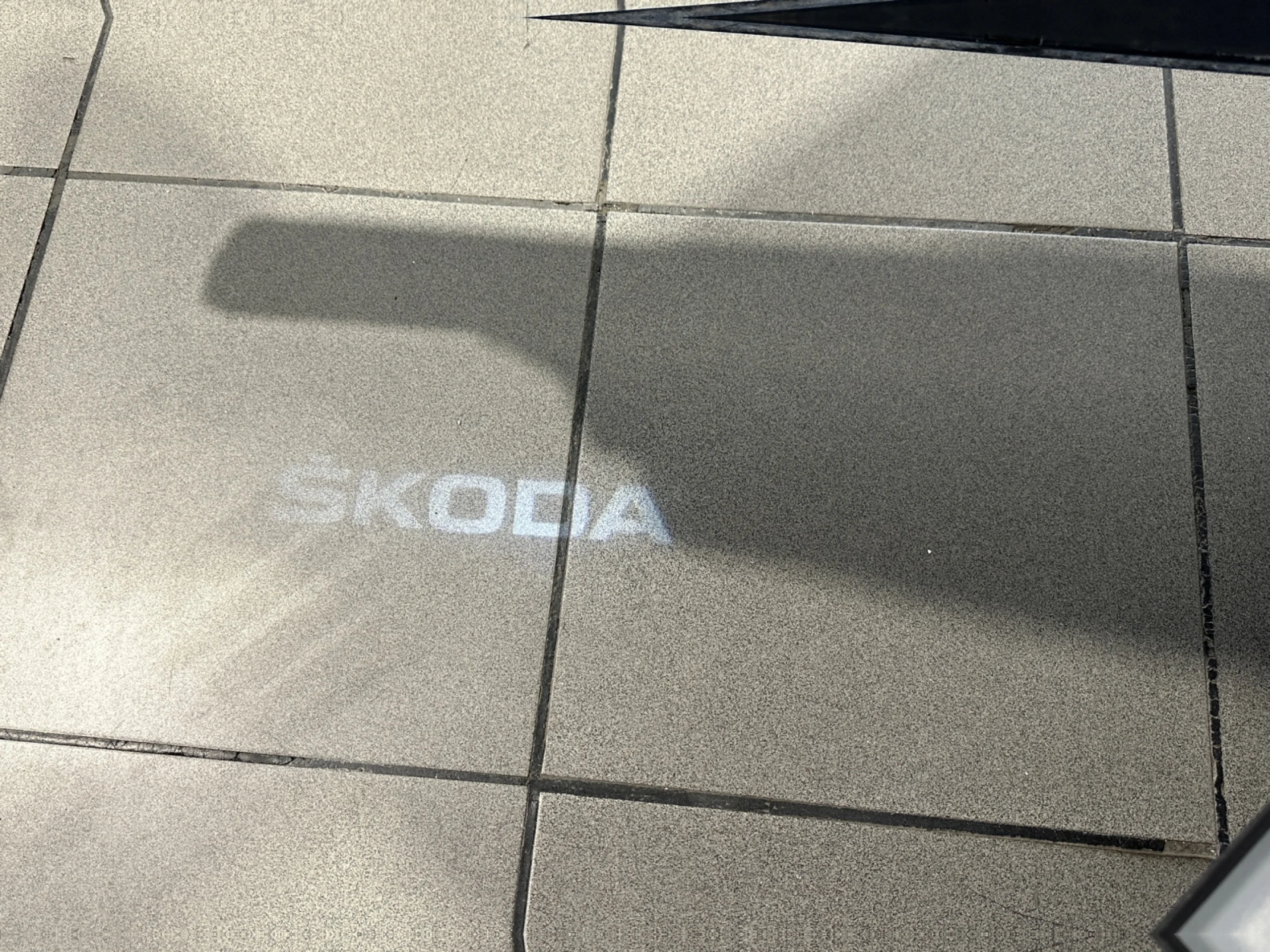 SKODA KAROQ 2.0 TDI 110KW (150CV) DSG 4X4 SPORTLINE - Foto 14