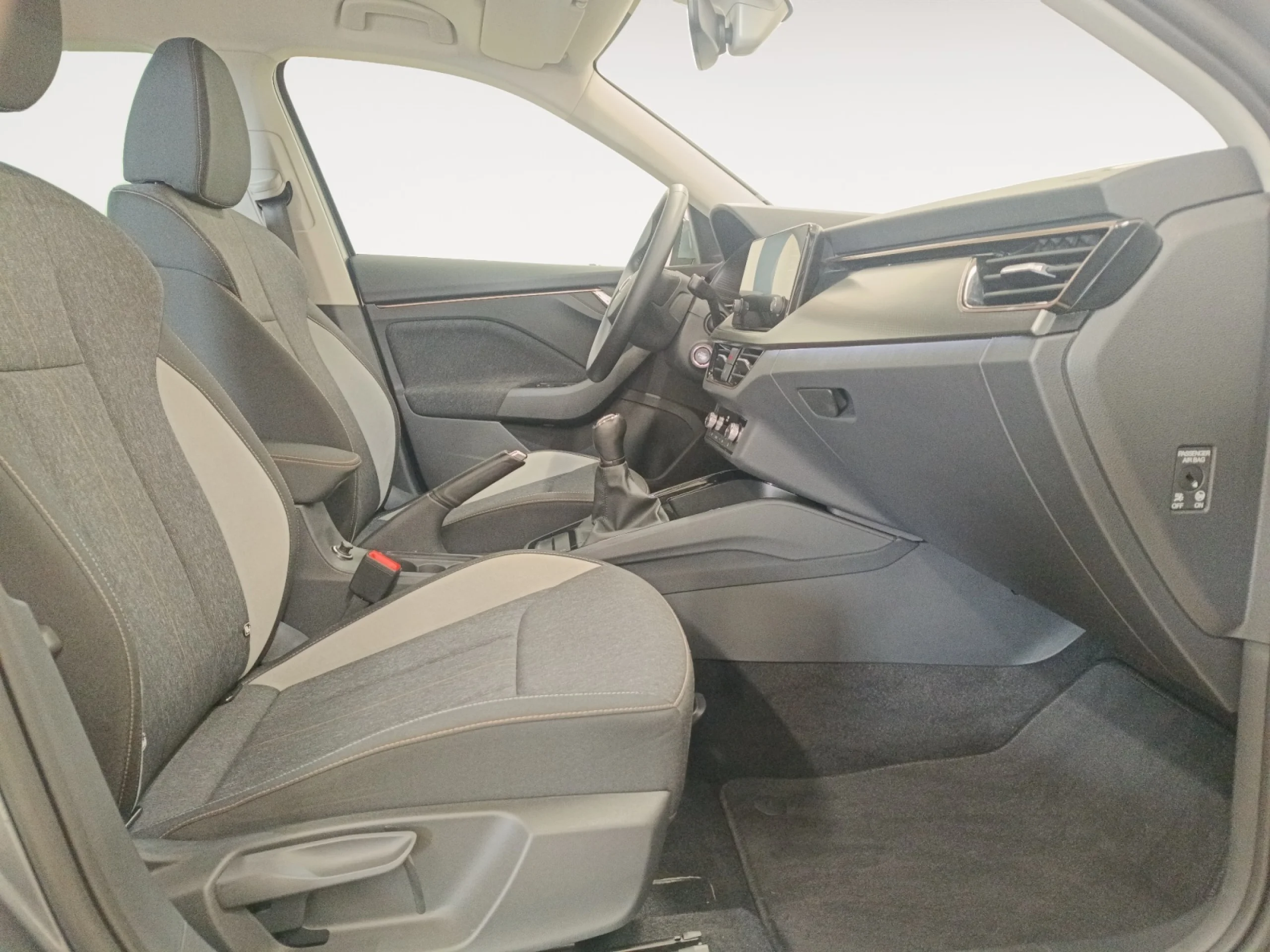 SKODA KAMIQ 1.0 TSI 81KW (110CV) STYLE - Foto 5