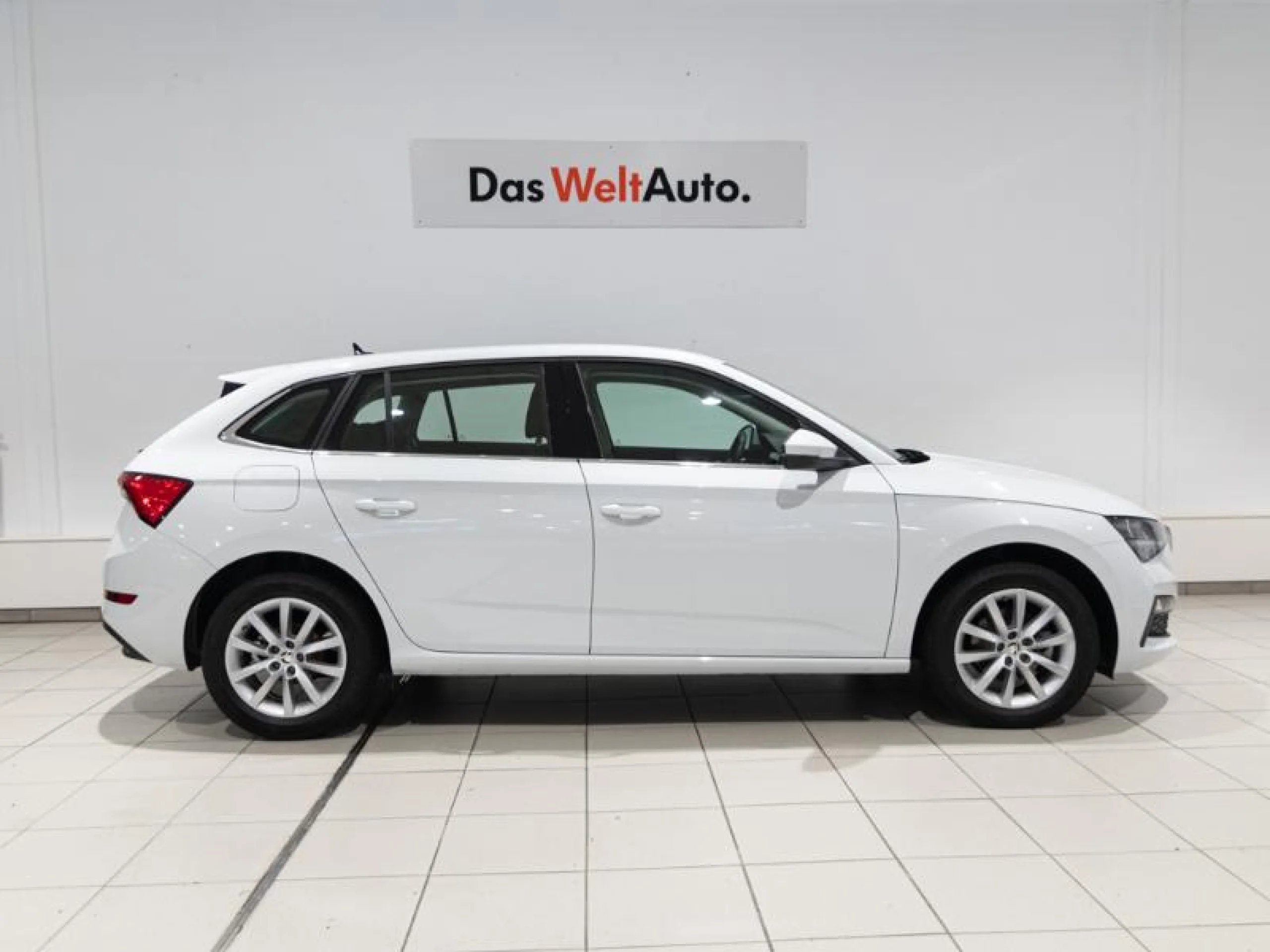SKODA SCALA 1.0 TSI 81KW (110 CV) AMBITION - Foto 3