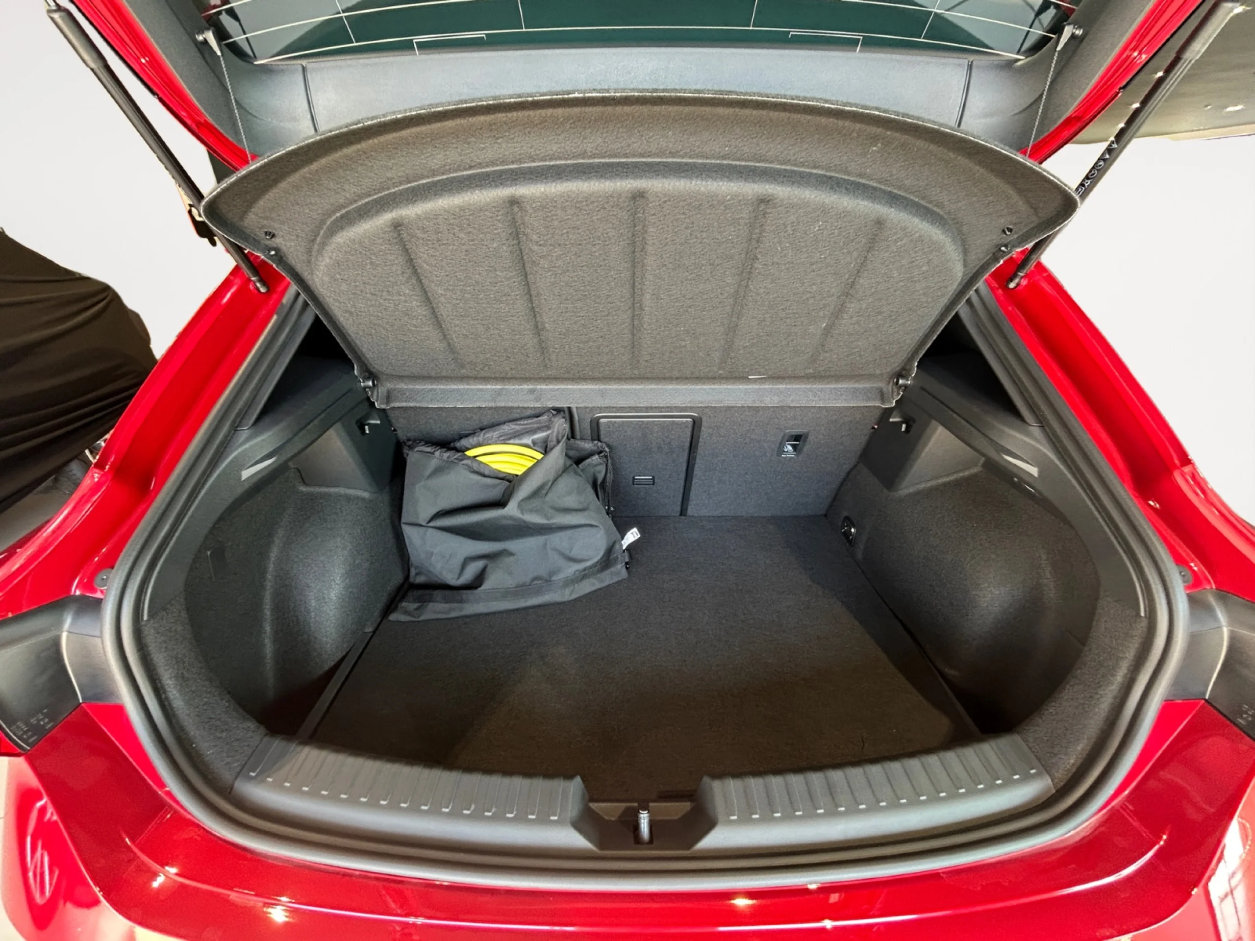 SEAT LEON 1.5 TSI E HYBRID 150KW DSG 6 FR XXL - Foto 8