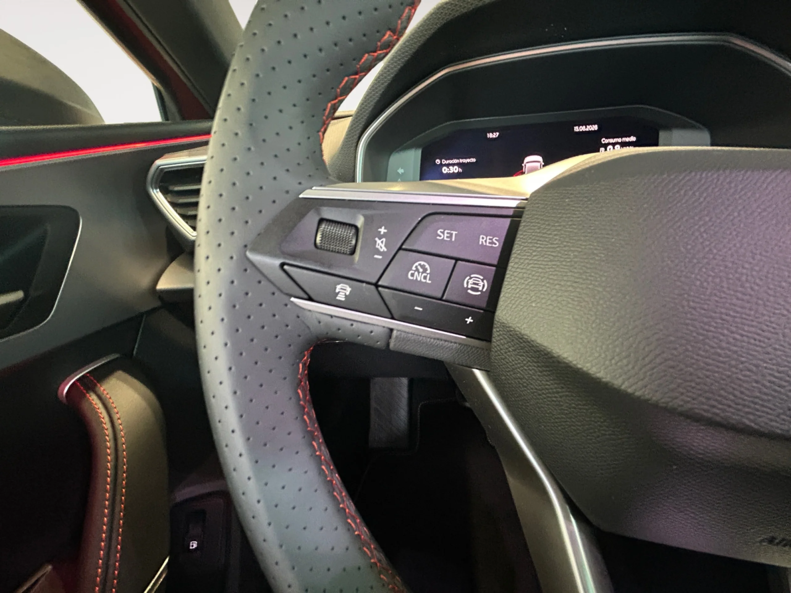 SEAT LEON 1.5 TSI E HYBRID 150KW DSG 6 FR XXL - Foto 11