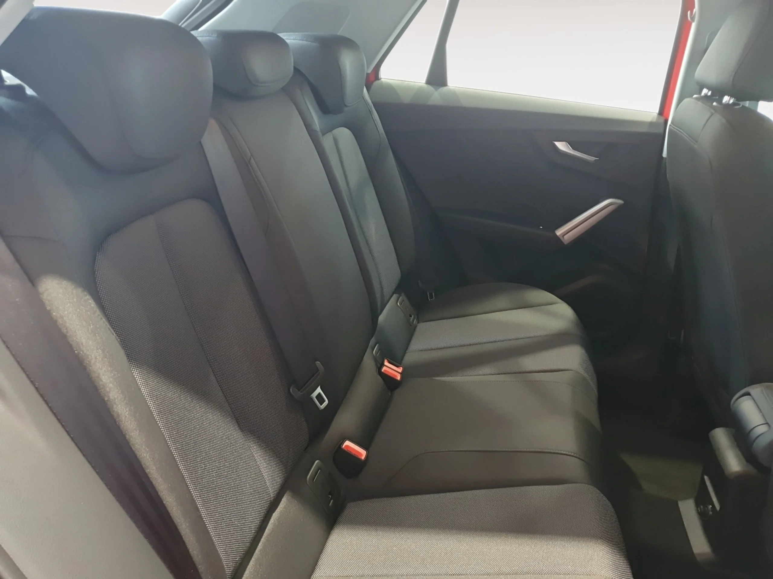 AUDI Q2 ADVANCED 30 TFSI 85KW (116CV) - Foto 8