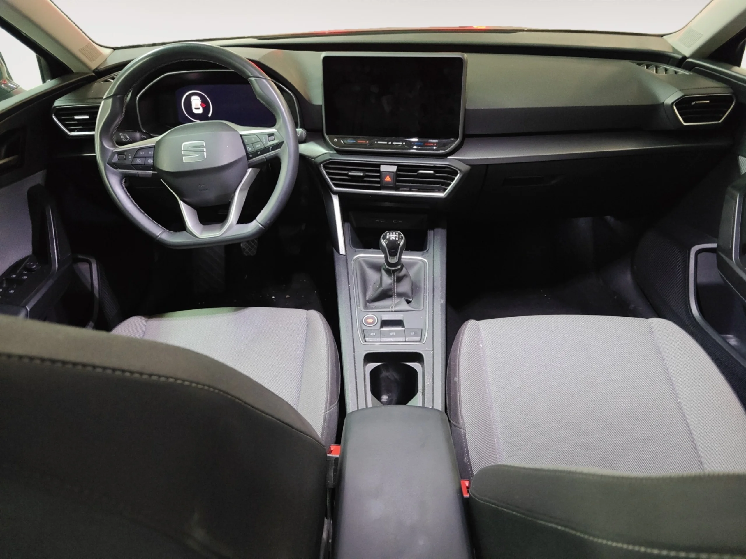 SEAT LEON 1.5 TSI 85KW S&S STYLE 25 ANIVERSARIO - Foto 4