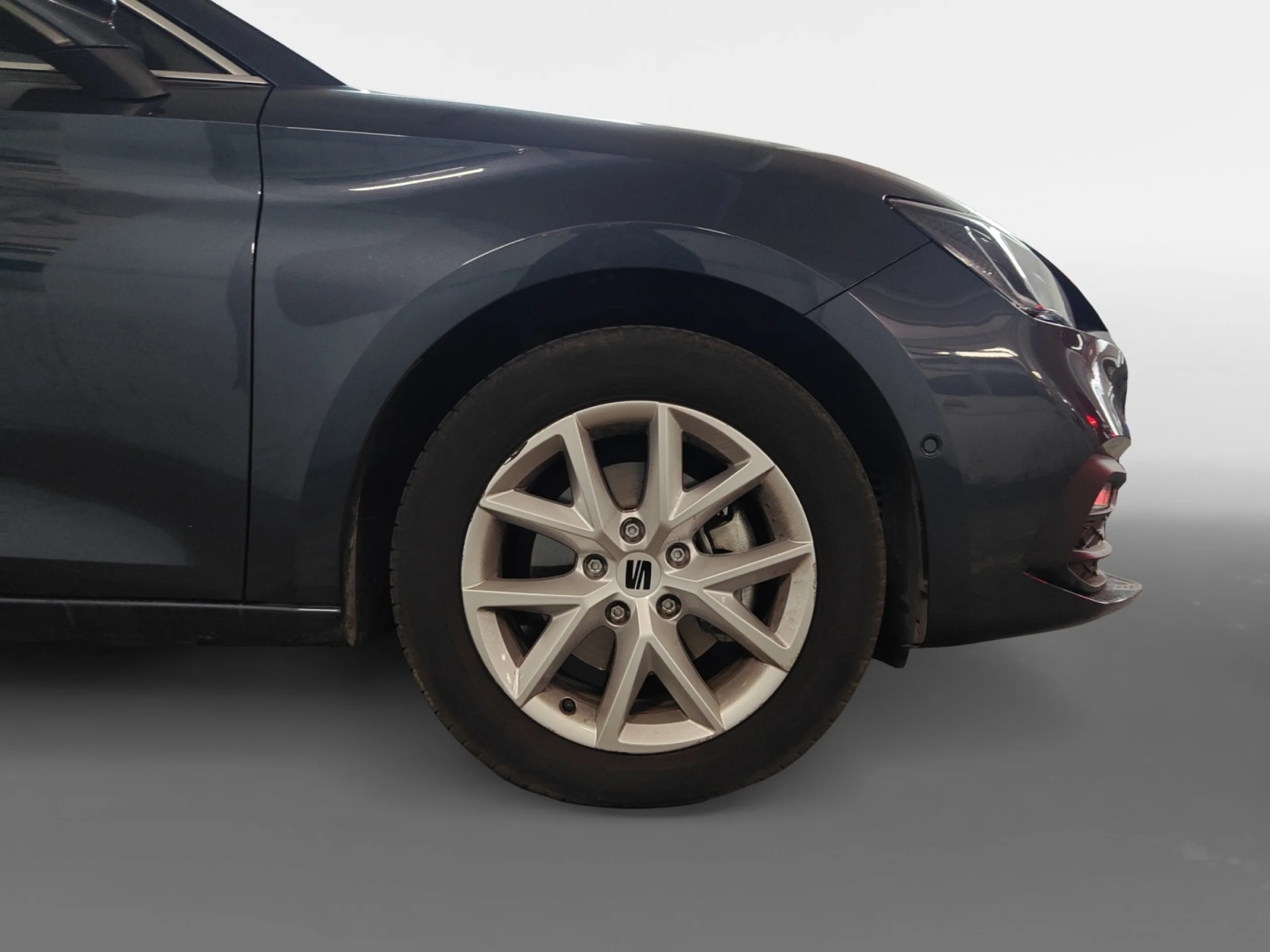 SEAT LEON 1.5 TSI 85KW S&S STYLE 25 ANIVERSARIO - Foto 8