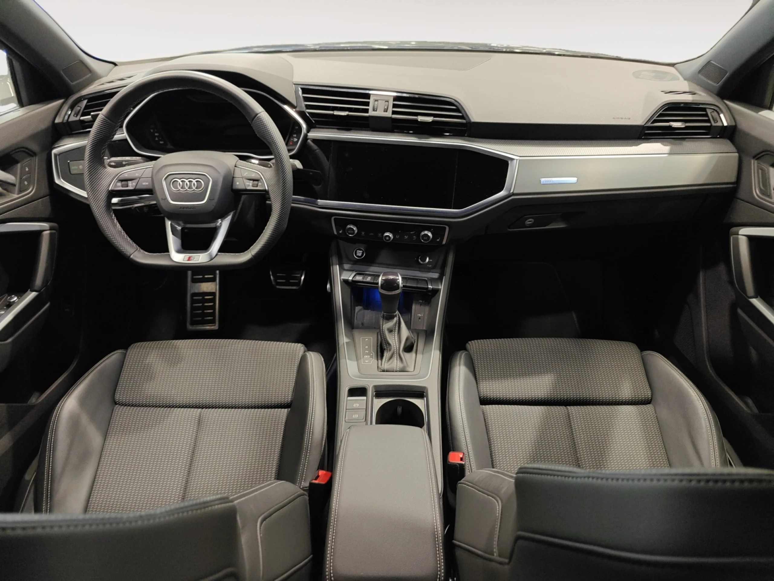 AUDI Q3 S LINE 35 TDI 110KW (150CV) S TRONIC - Foto 4