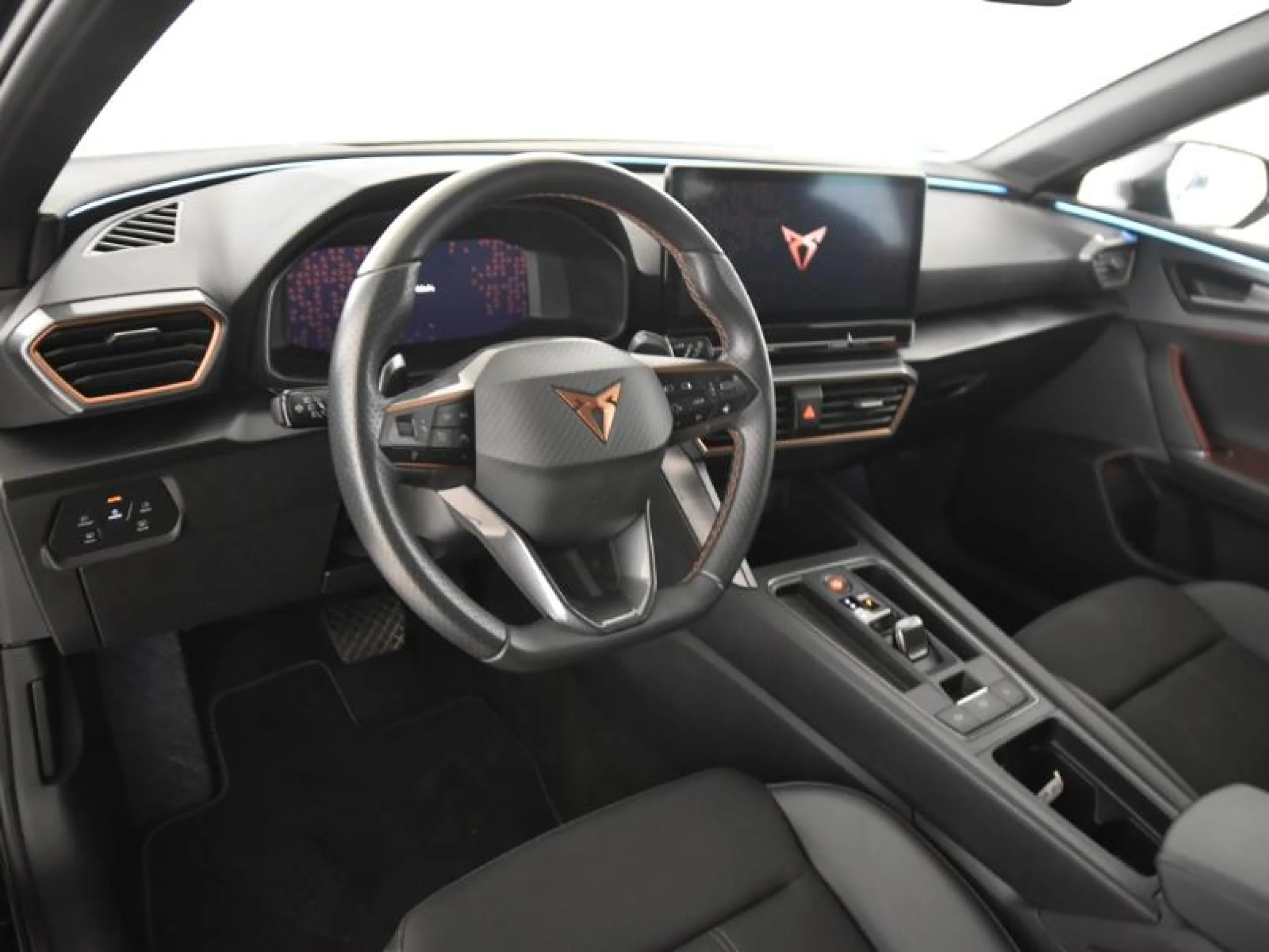 CUPRA LEON SP 1.5 ETSI 110KW (150CV) DSG - Foto 9