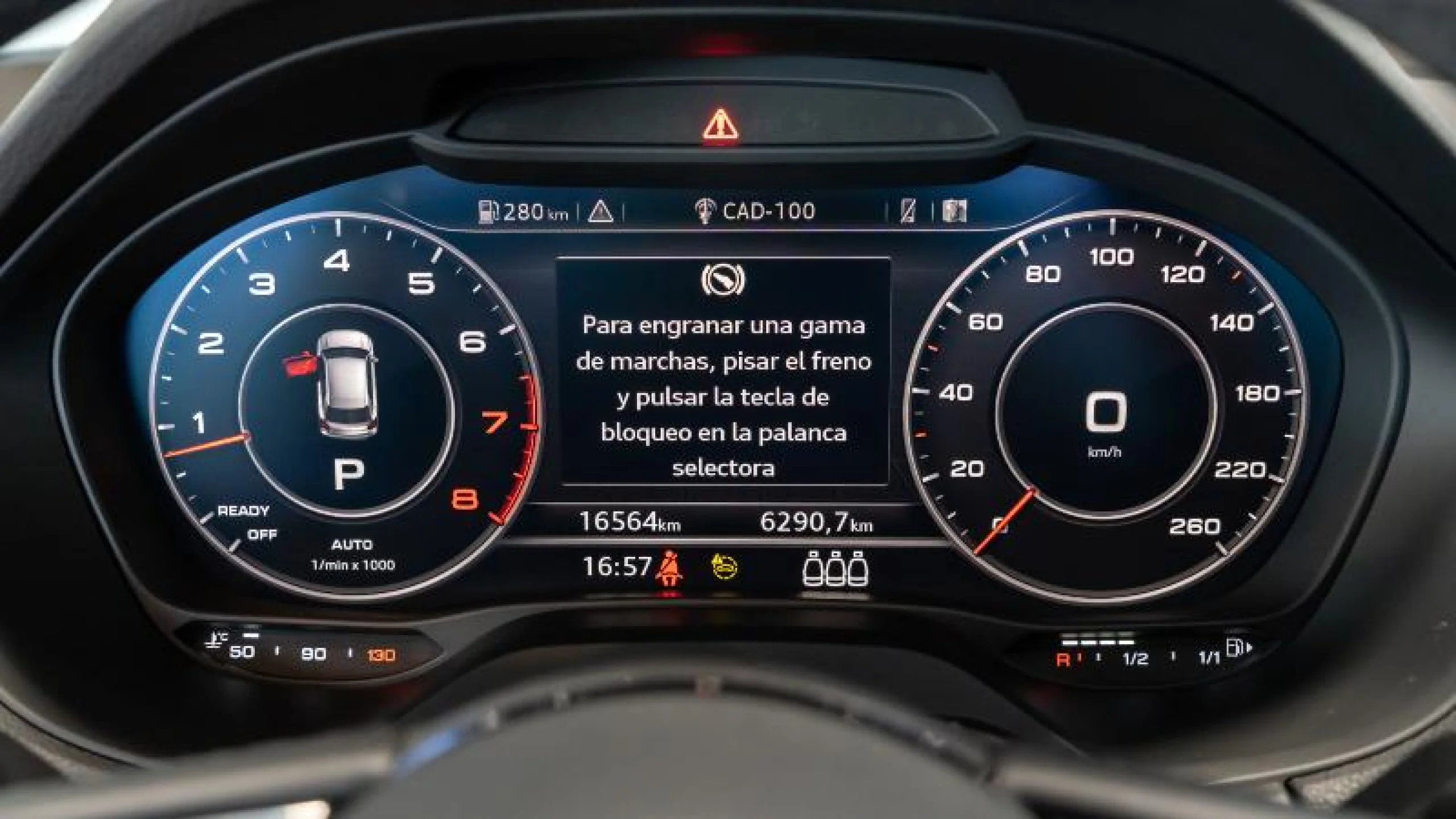 AUDI Q2 BLACK LINE 35 TFSI 110KW S TRONIC - Foto 9