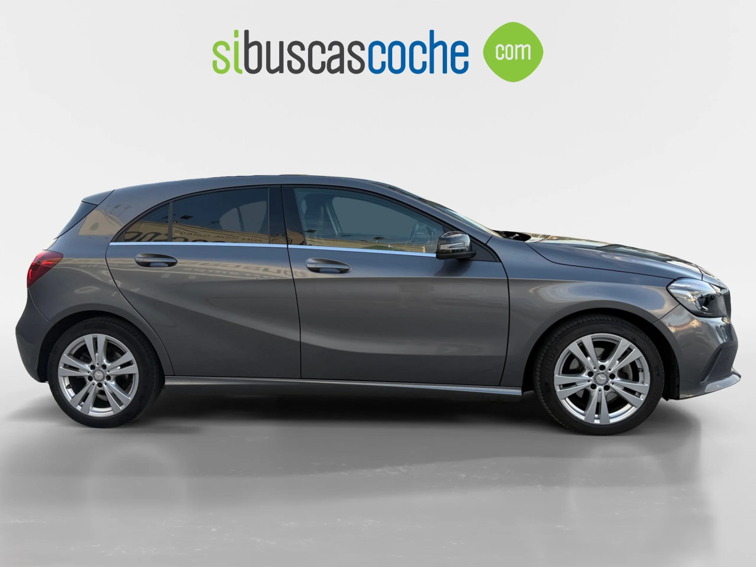 MERCEDES-BENZ CLASE A A 200 D URBAN - Foto 3