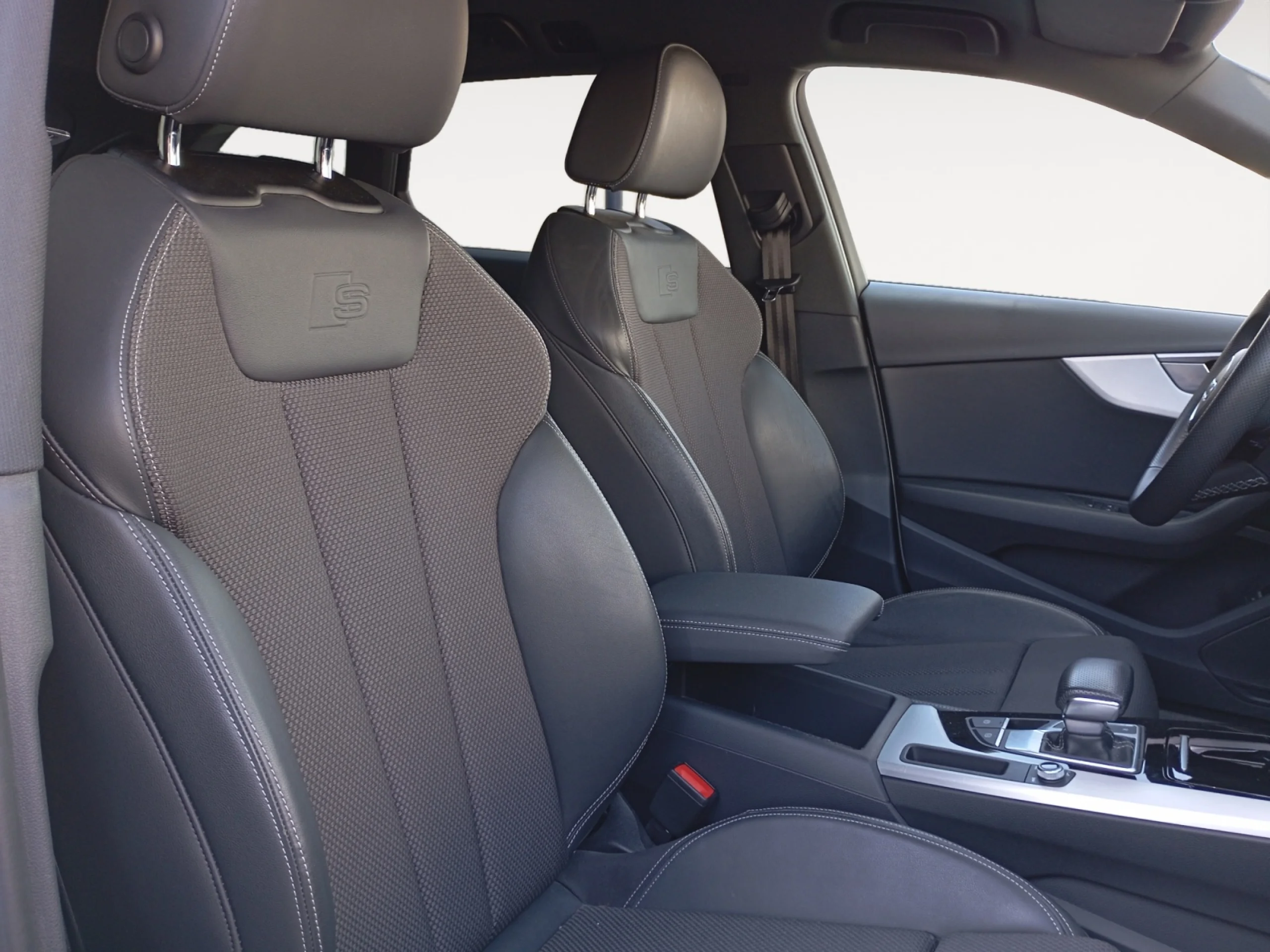 AUDI A4 AVANT S LINE 35 TDI 120KW S TRONIC - Foto 5