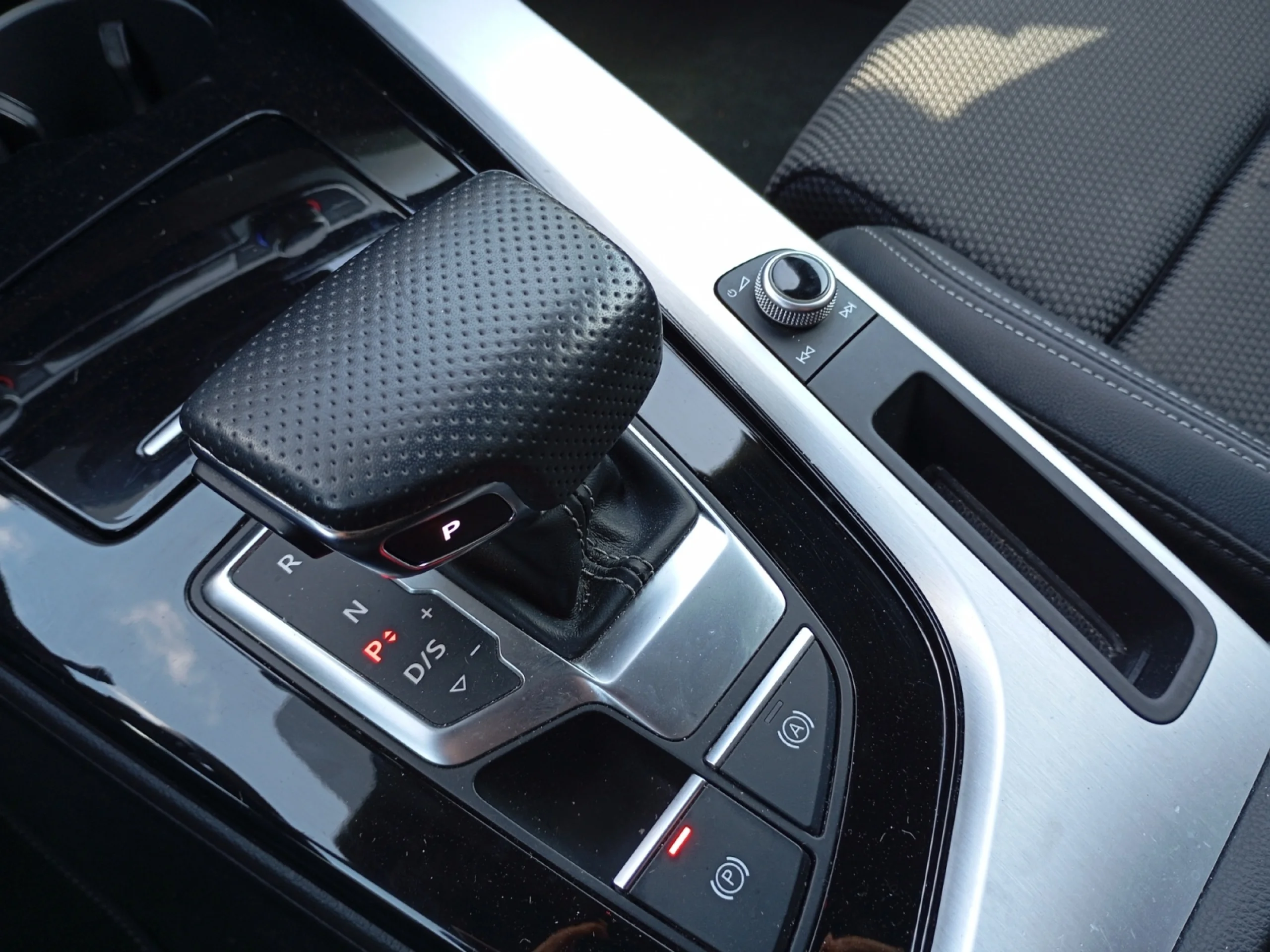 AUDI A4 AVANT S LINE 35 TDI 120KW S TRONIC - Foto 14