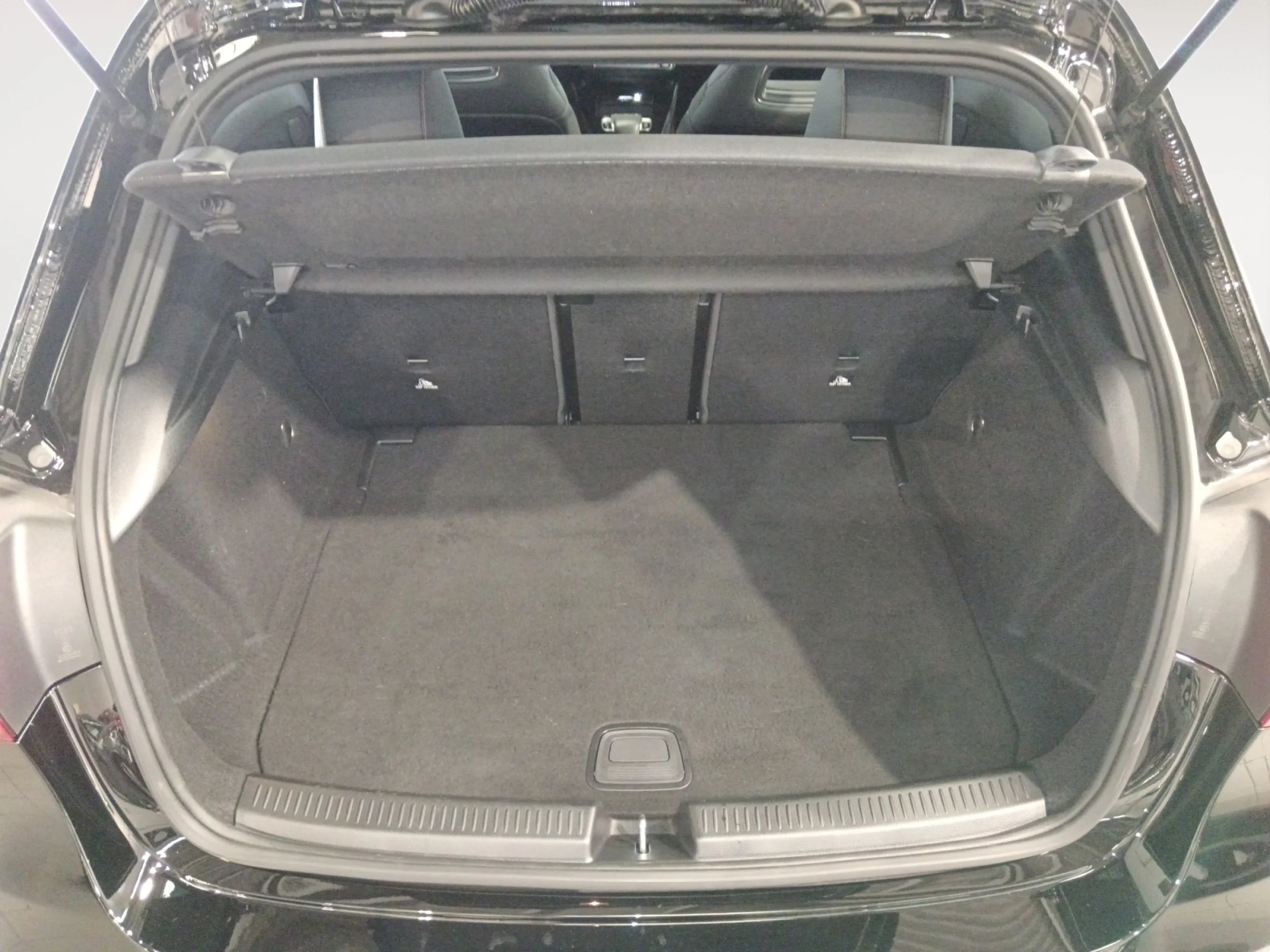 MERCEDES-BENZ CLASE A A 200 D - Foto 7