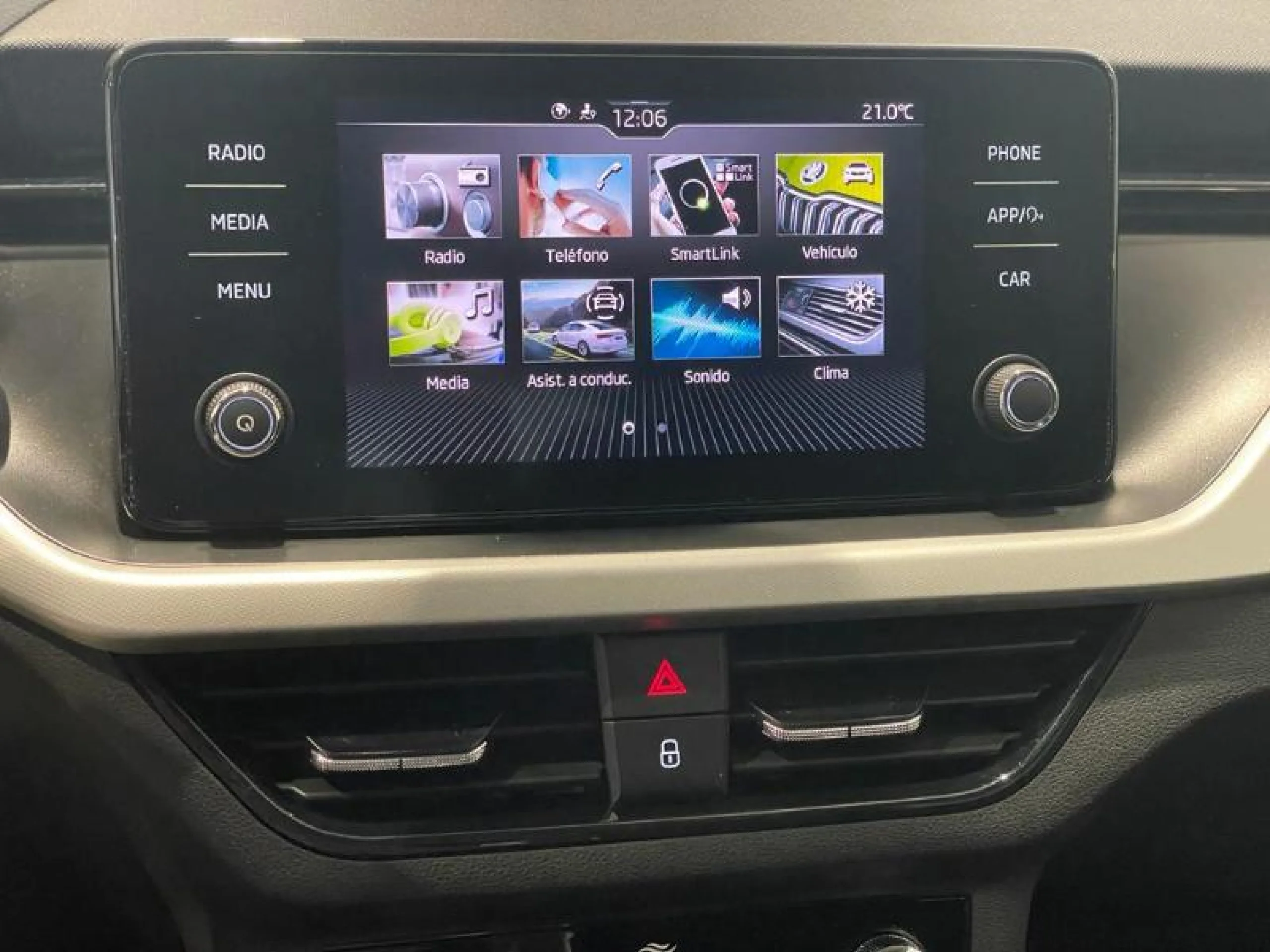 SKODA KAMIQ 1.0 TSI 81KW (110CV) DSG AMBITION - Foto 9