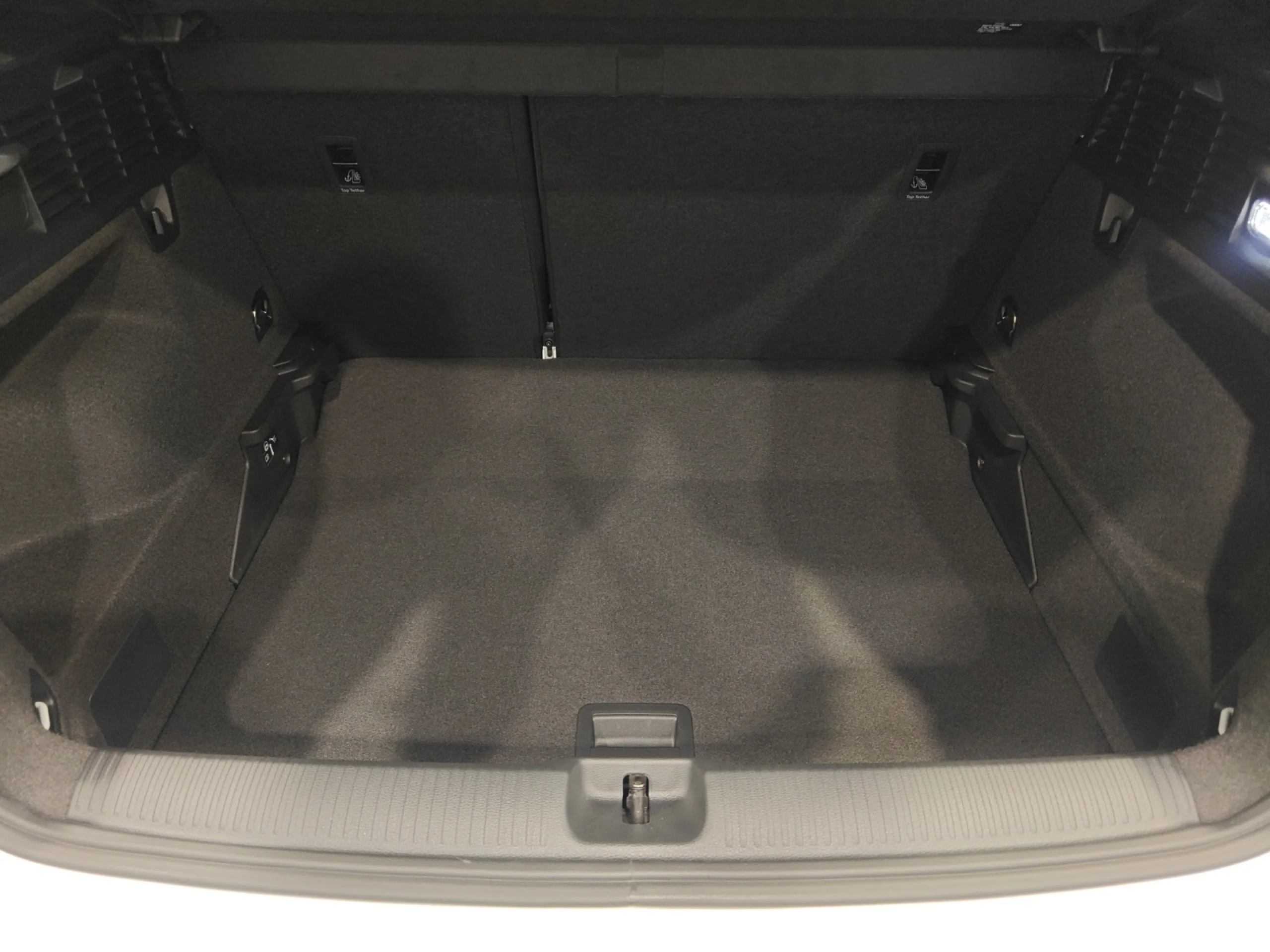 AUDI Q2 ADRENALIN BLACK EDIT 30 TDI 85KW (116CV) - Foto 7