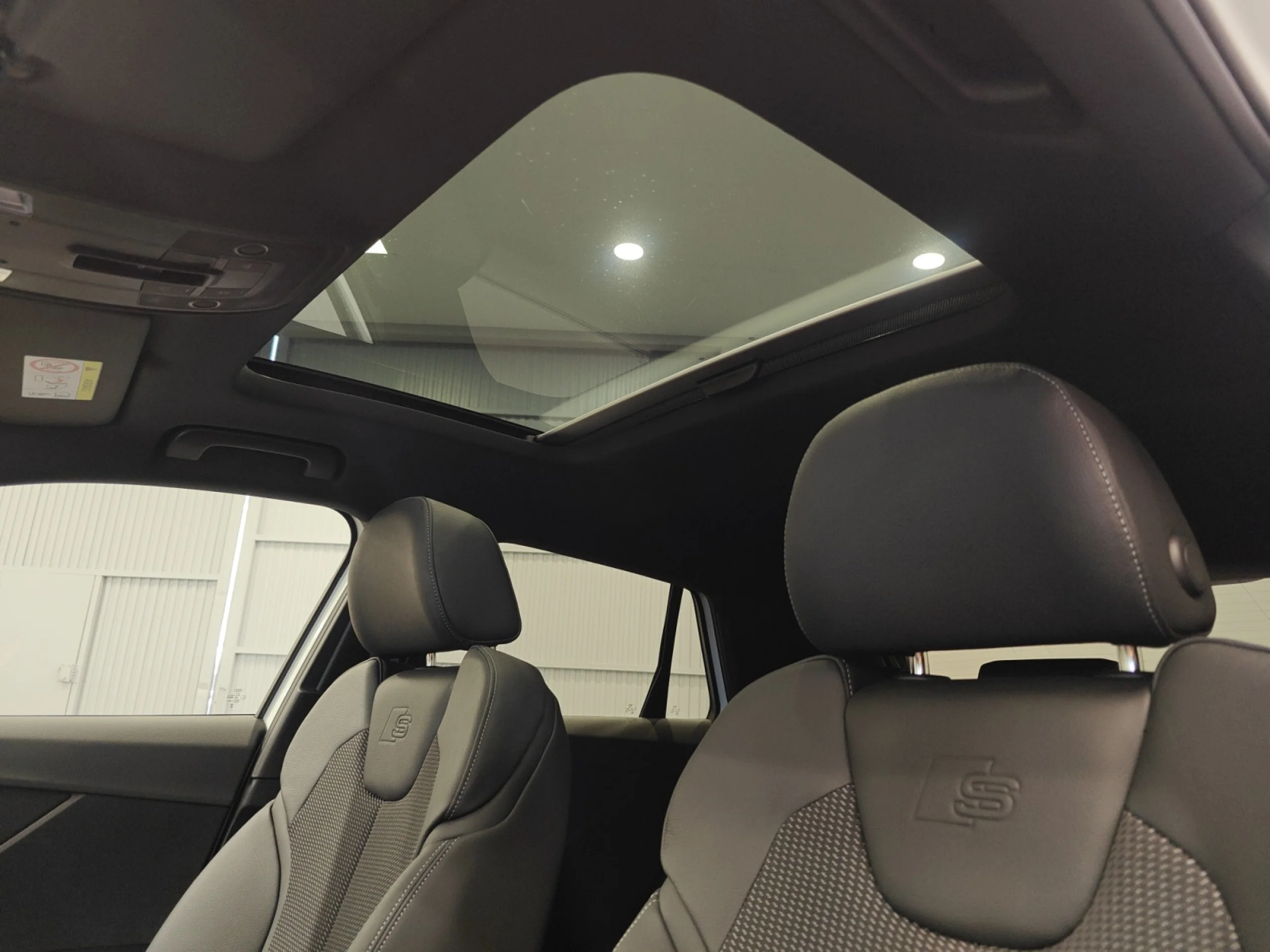 AUDI Q2 ADRENALIN BLACK EDIT 30 TDI 85KW (116CV) - Foto 13