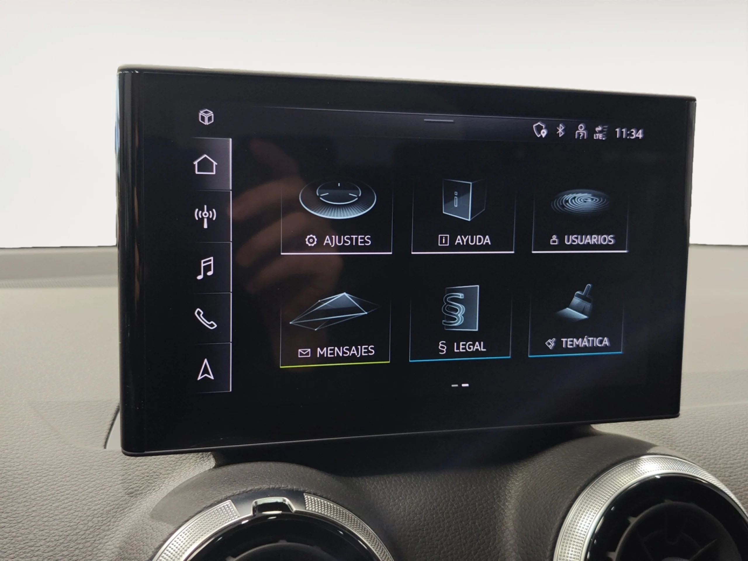 AUDI Q2 ADRENALIN BLACK EDIT 30 TDI 85KW (116CV) - Foto 14