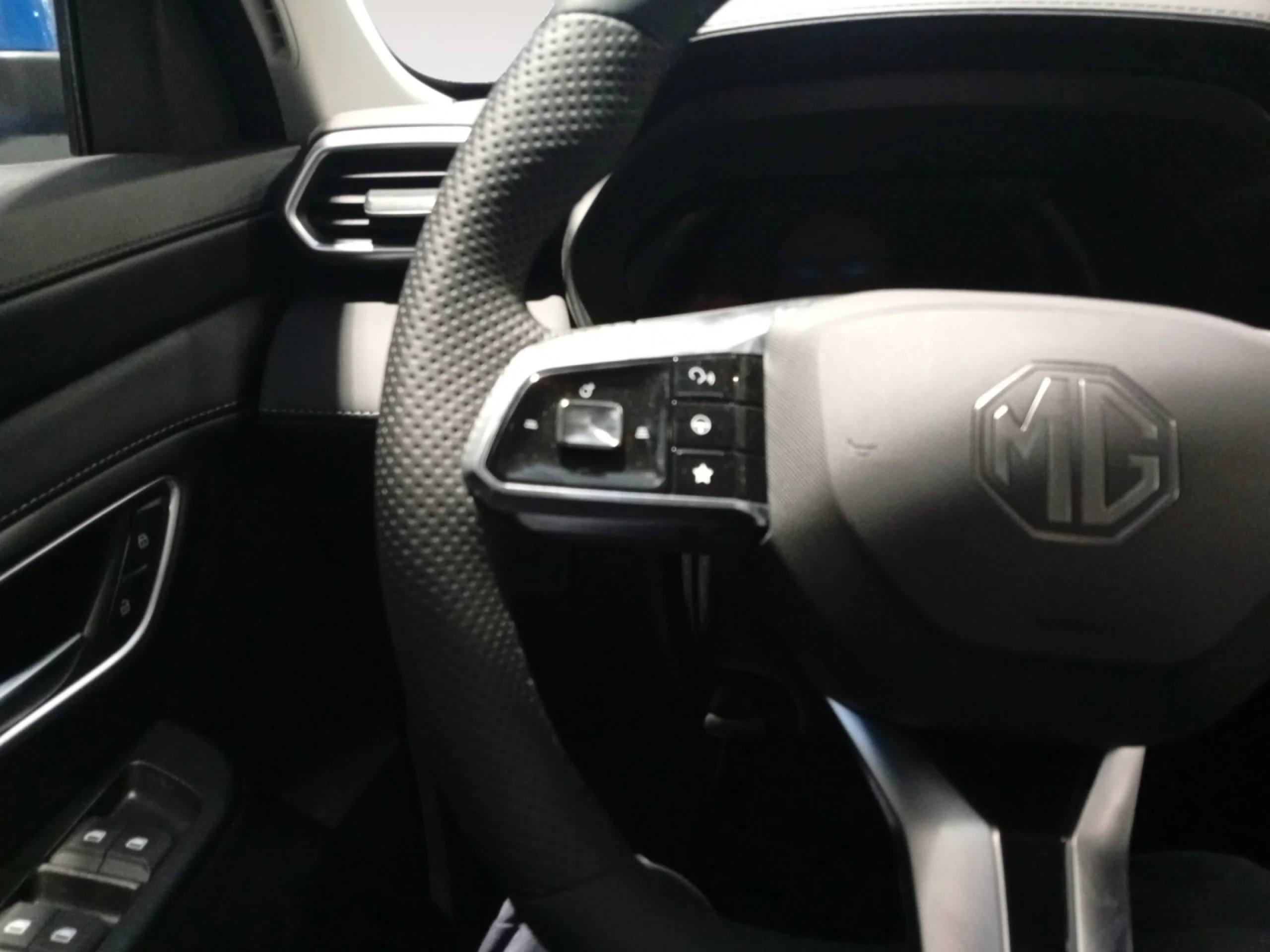 MG Zs LUXURY - Foto 12