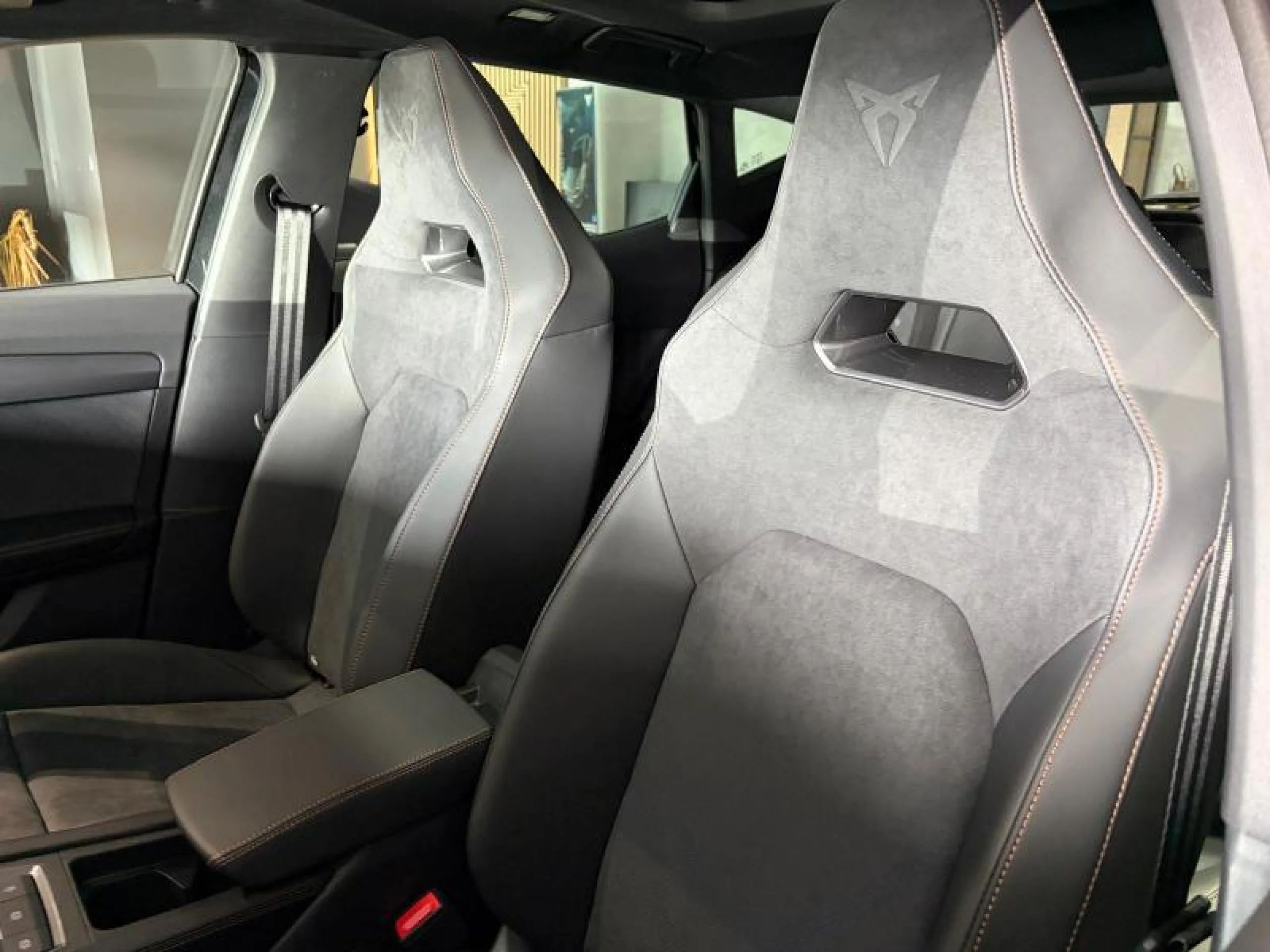 CUPRA FORMENTOR 1.5 TSI E HY 150KW(204CV)DSG BEYOND CORE - Foto 6