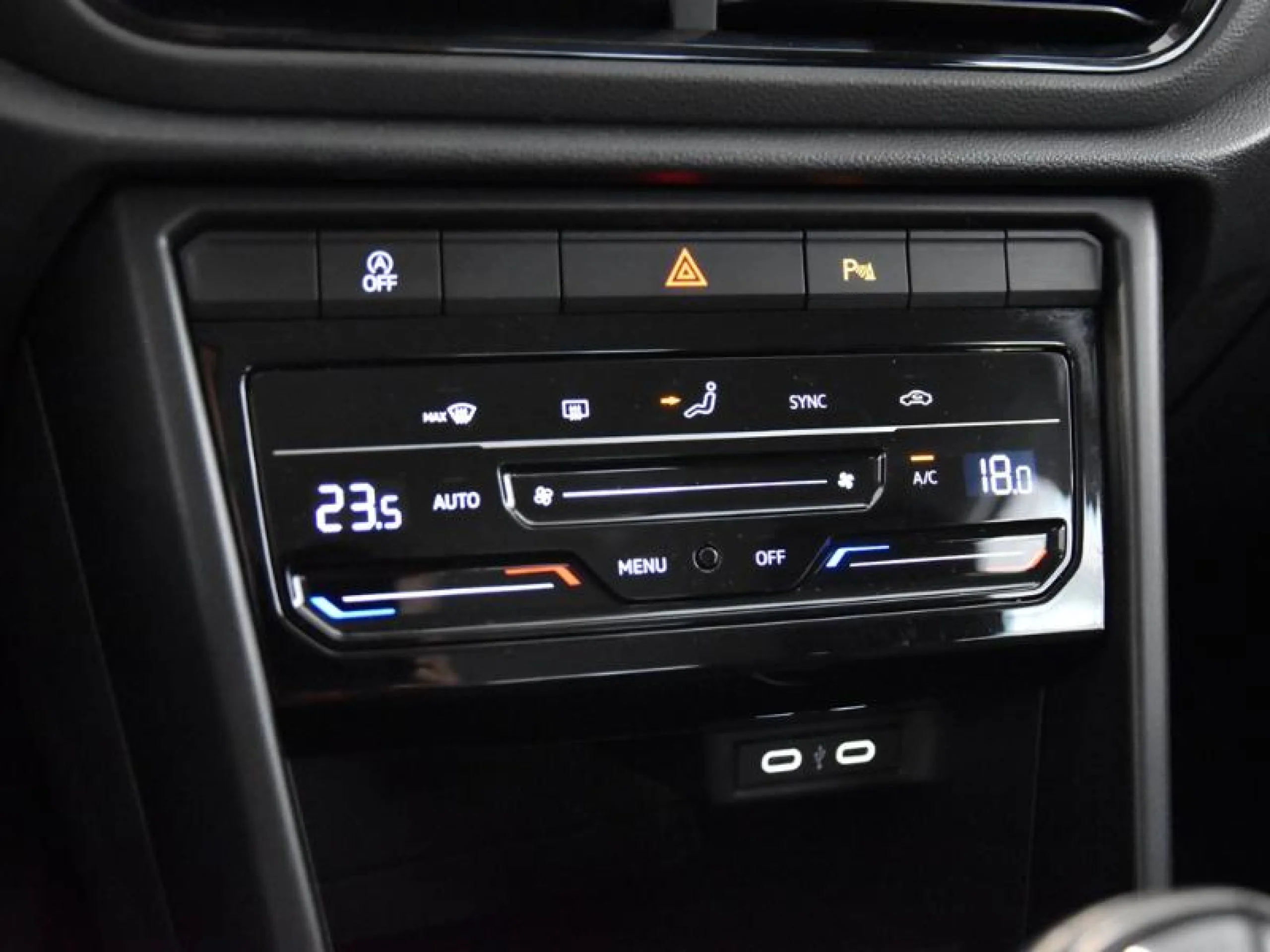 VOLKSWAGEN T ROC T ROC 2.0 TDI 85KW (116CV) - Foto 11