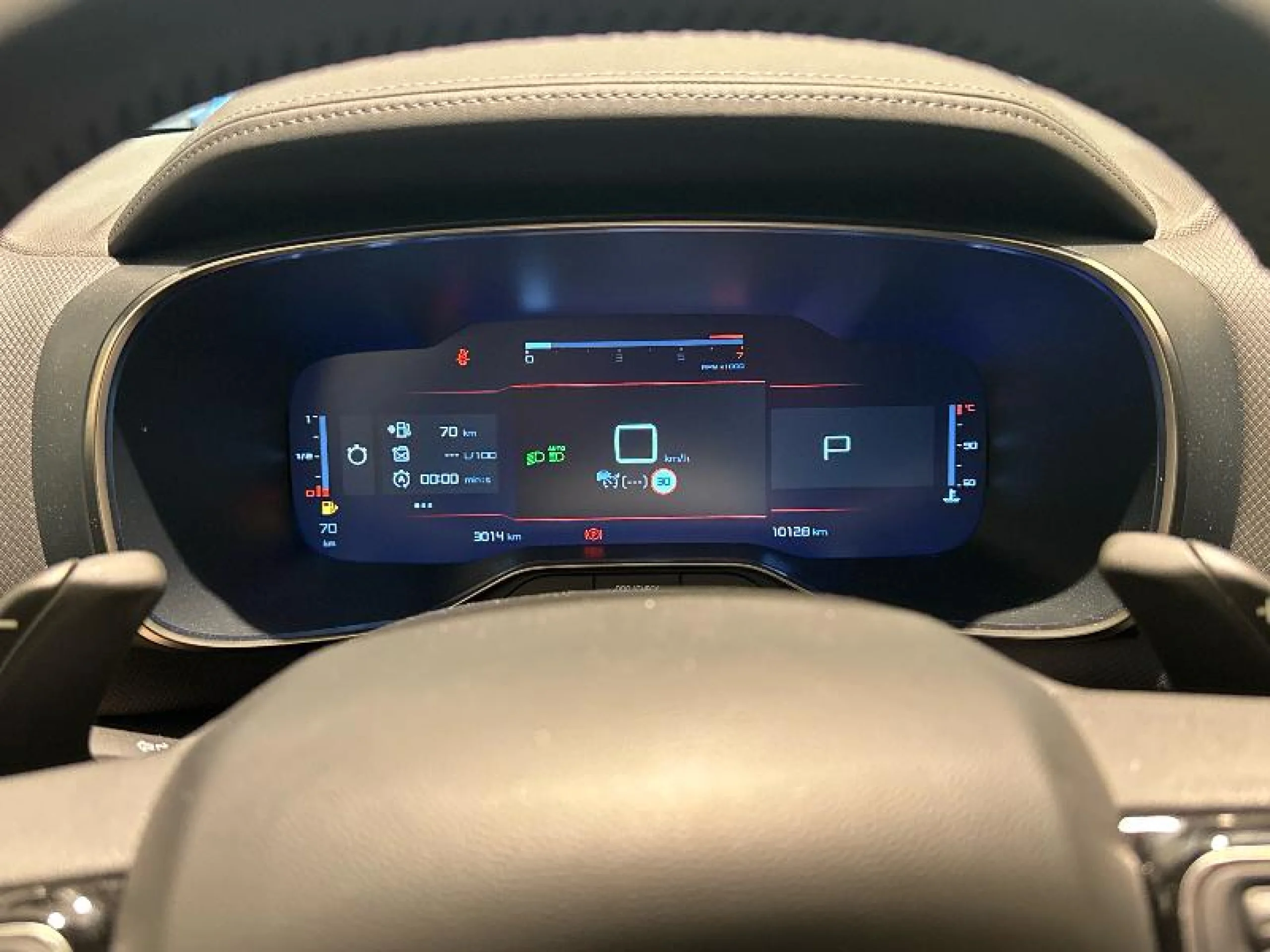 CITROEN C5 AIRCROSS C5 AIRCROSS BLUEHDI 130 S&S EAT8 PLUS (SOLO STOCK) - Foto 13