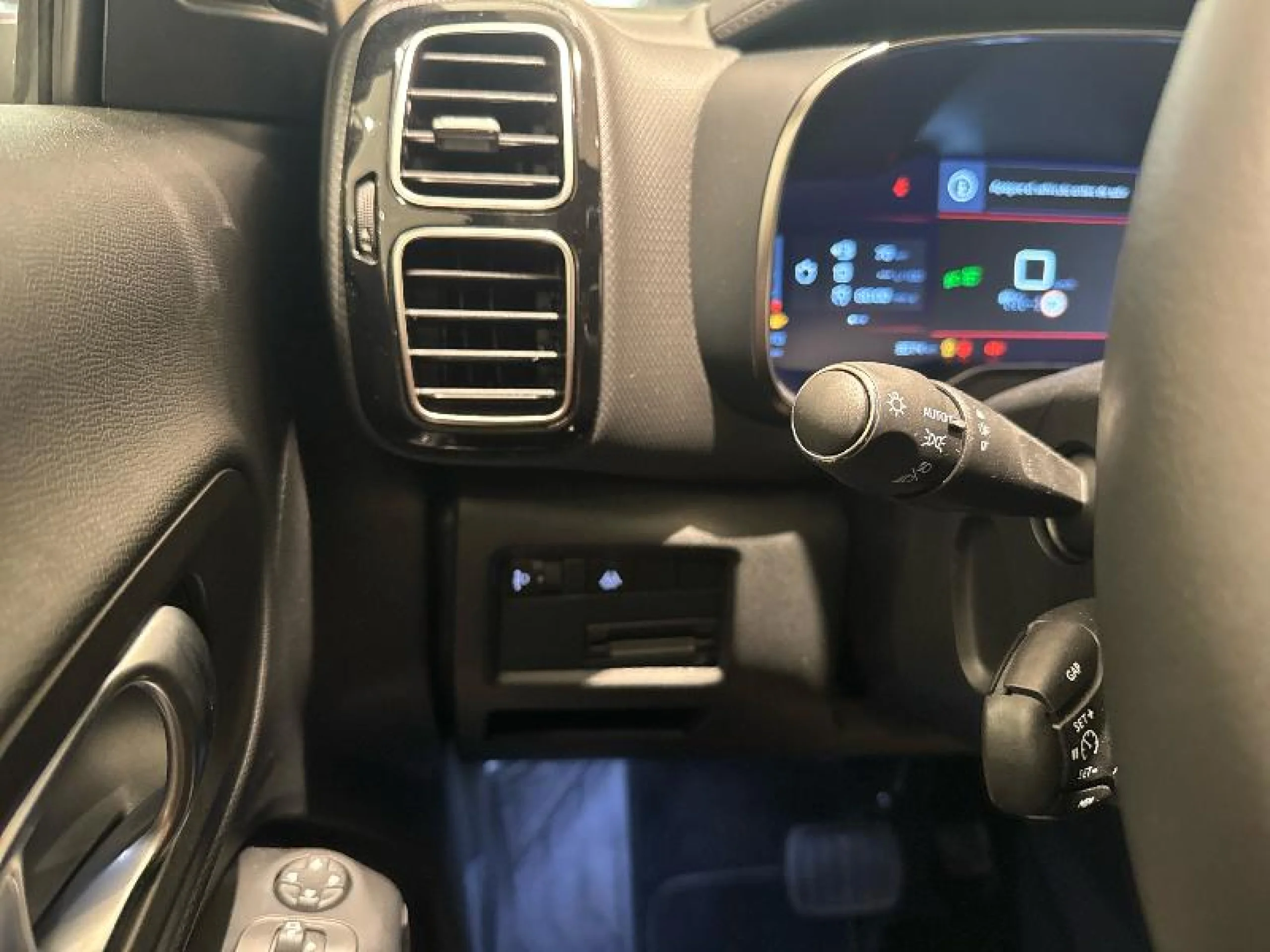 CITROEN C5 AIRCROSS C5 AIRCROSS BLUEHDI 130 S&S EAT8 PLUS (SOLO STOCK) - Foto 20