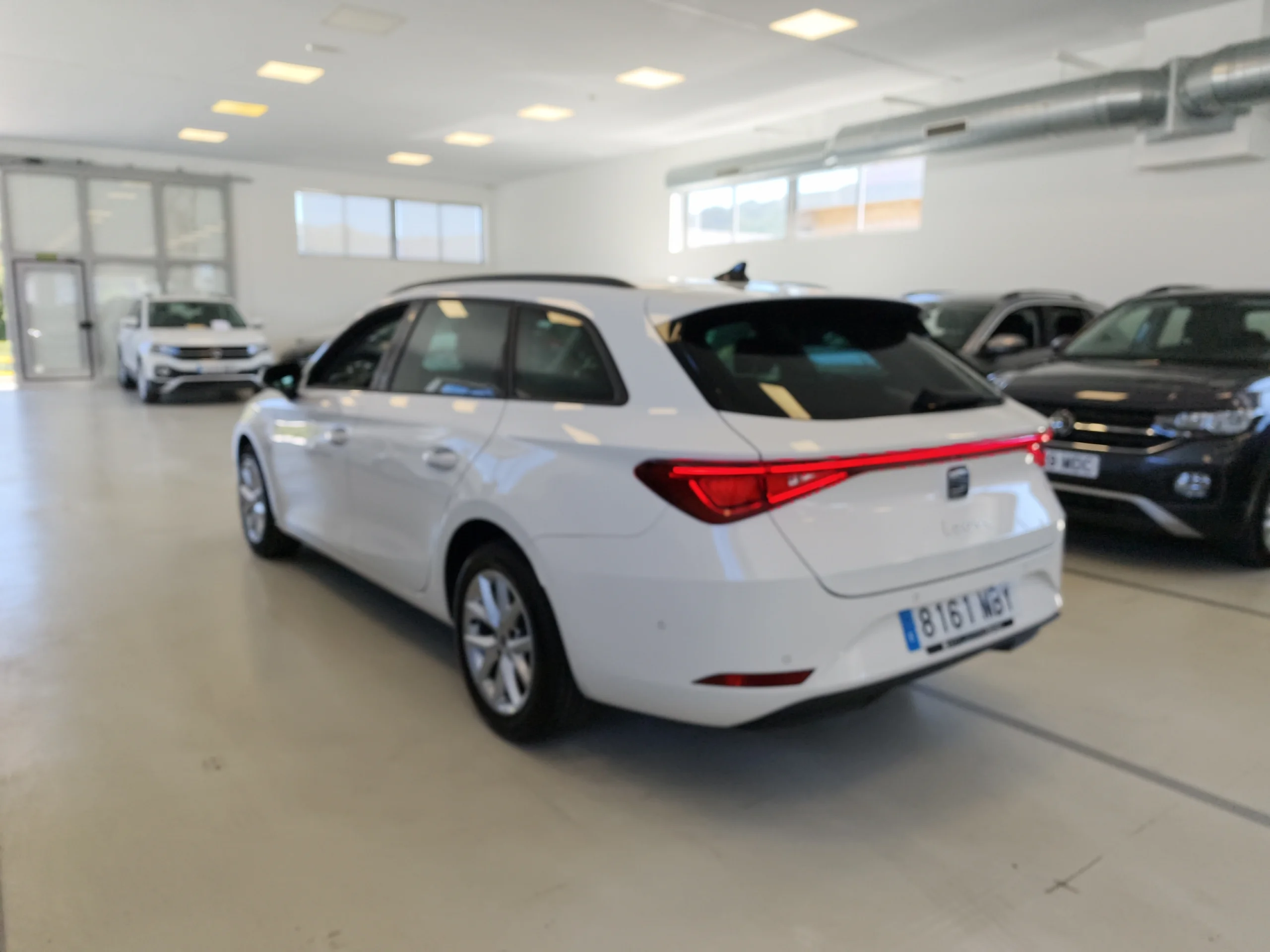 SEAT LEON 2.0 TDI 110KW DSG 7 STYLE - Foto 2