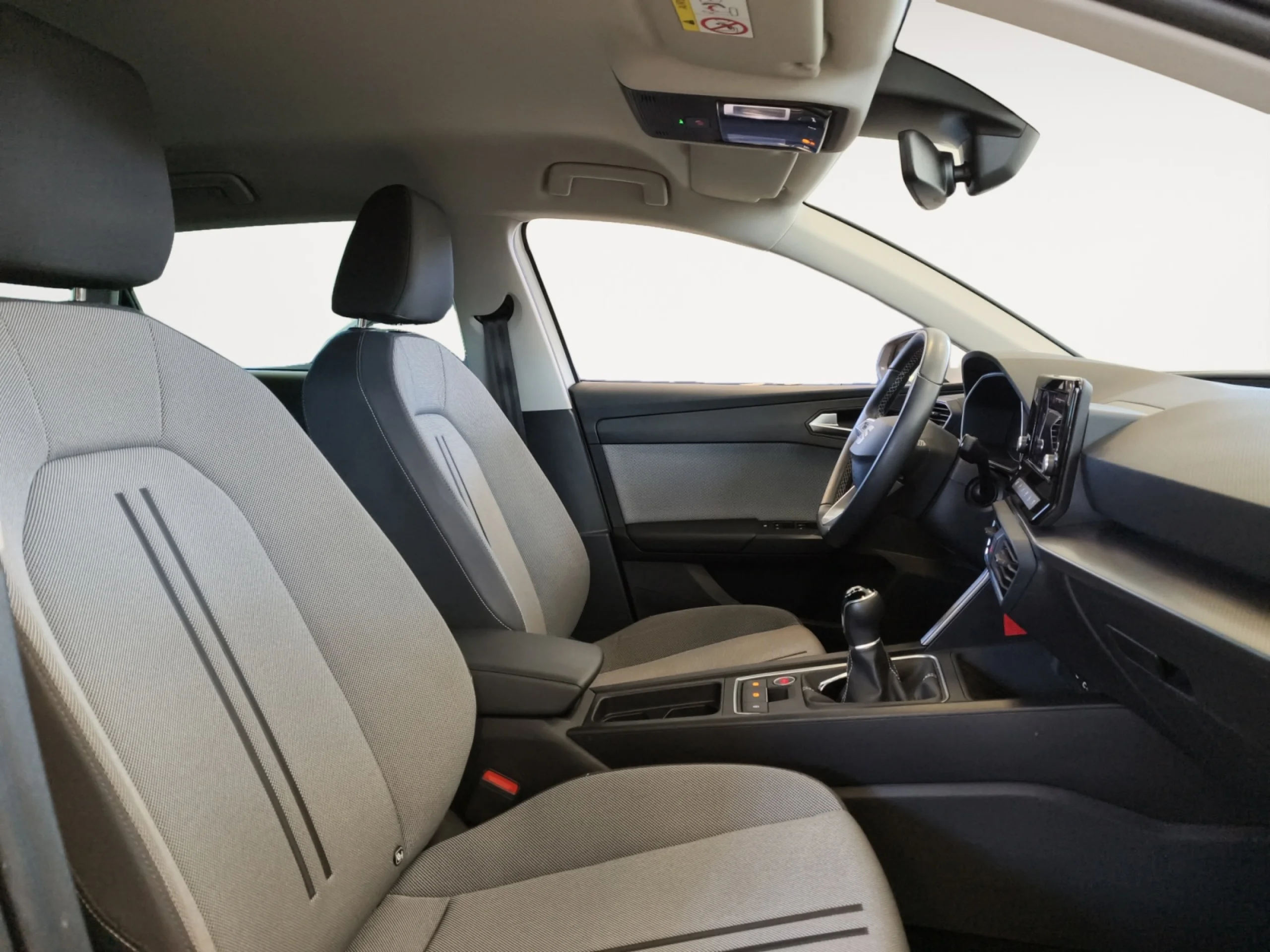 SEAT LEON 2.0 TDI 110KW DSG 7 STYLE - Foto 5