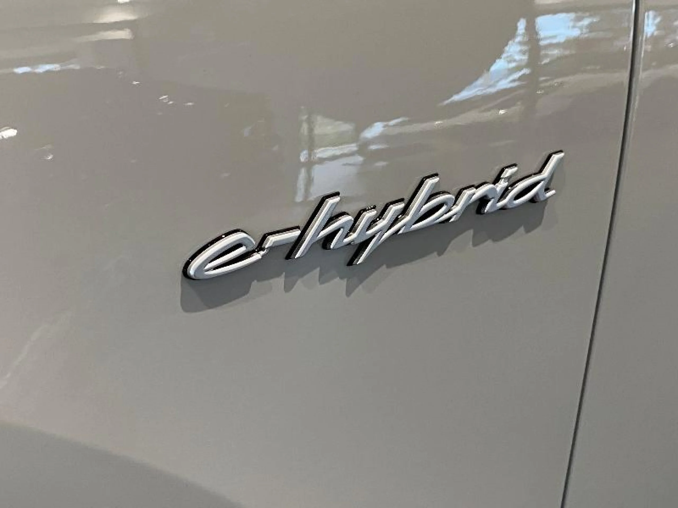 PORSCHE CAYENNE COUPE E HYBRID - Foto 23