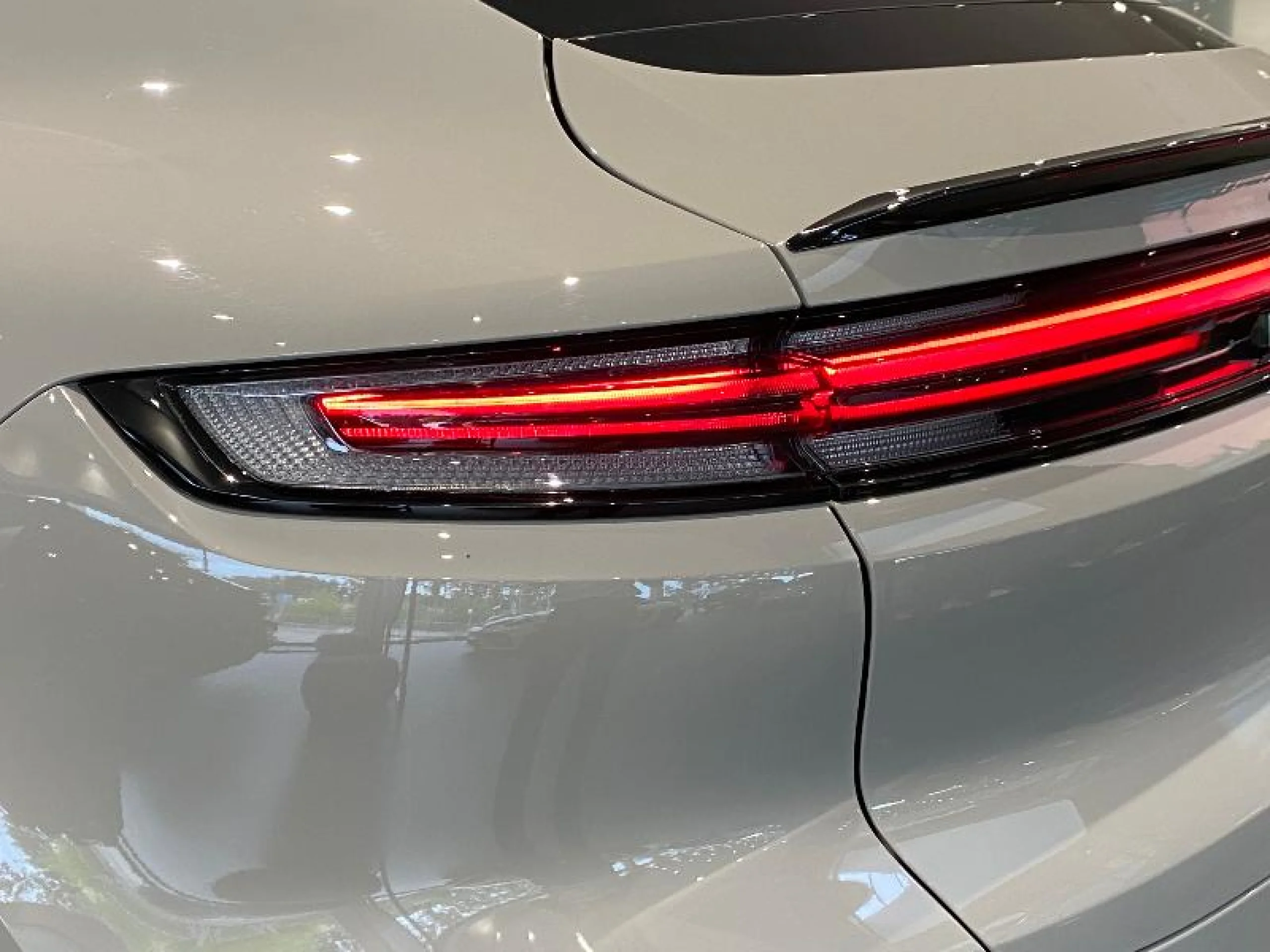 PORSCHE CAYENNE COUPE E HYBRID - Foto 26