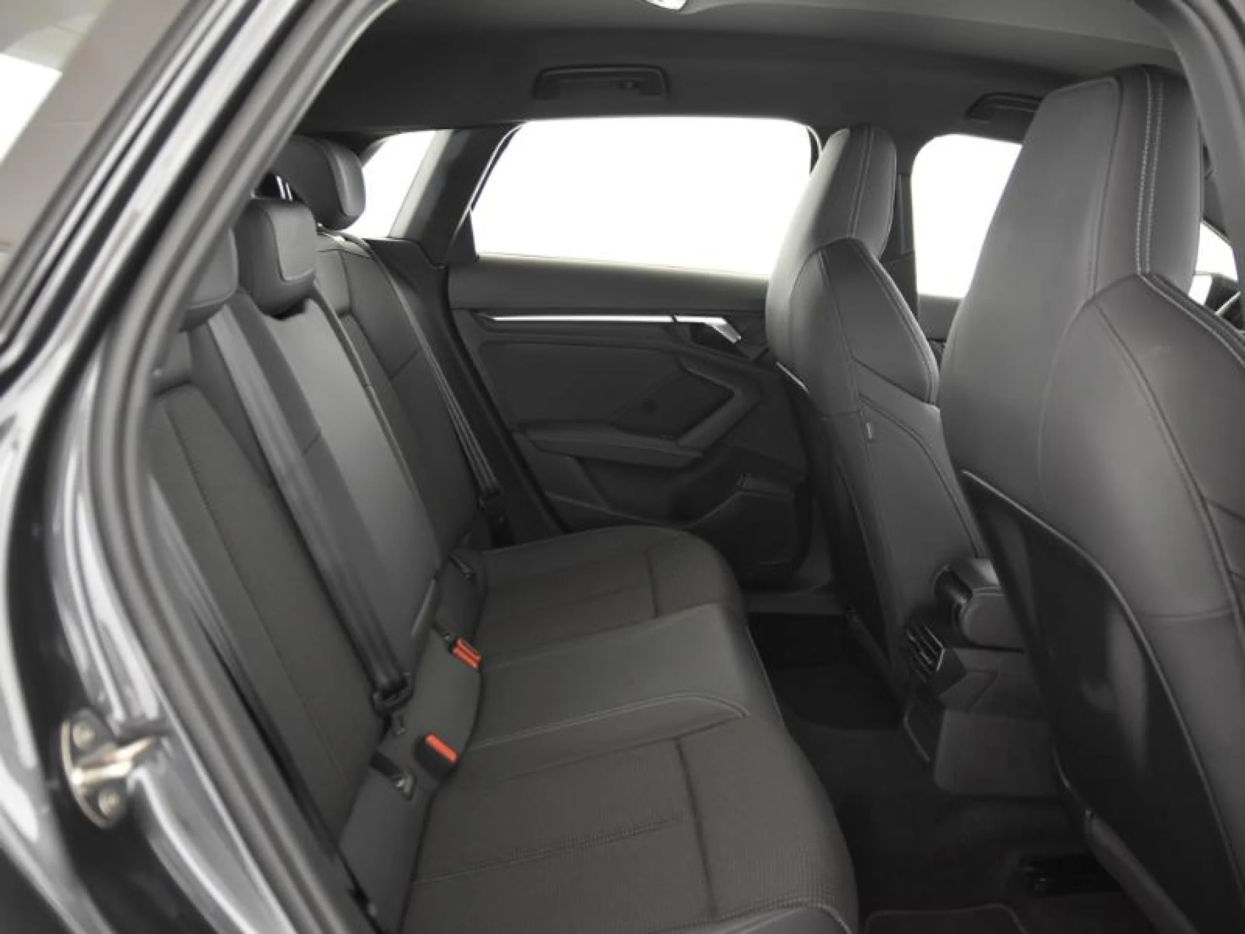 AUDI A3 SPORTBACK BLACK LINE 30 TDI 85KW (116CV) - Foto 6