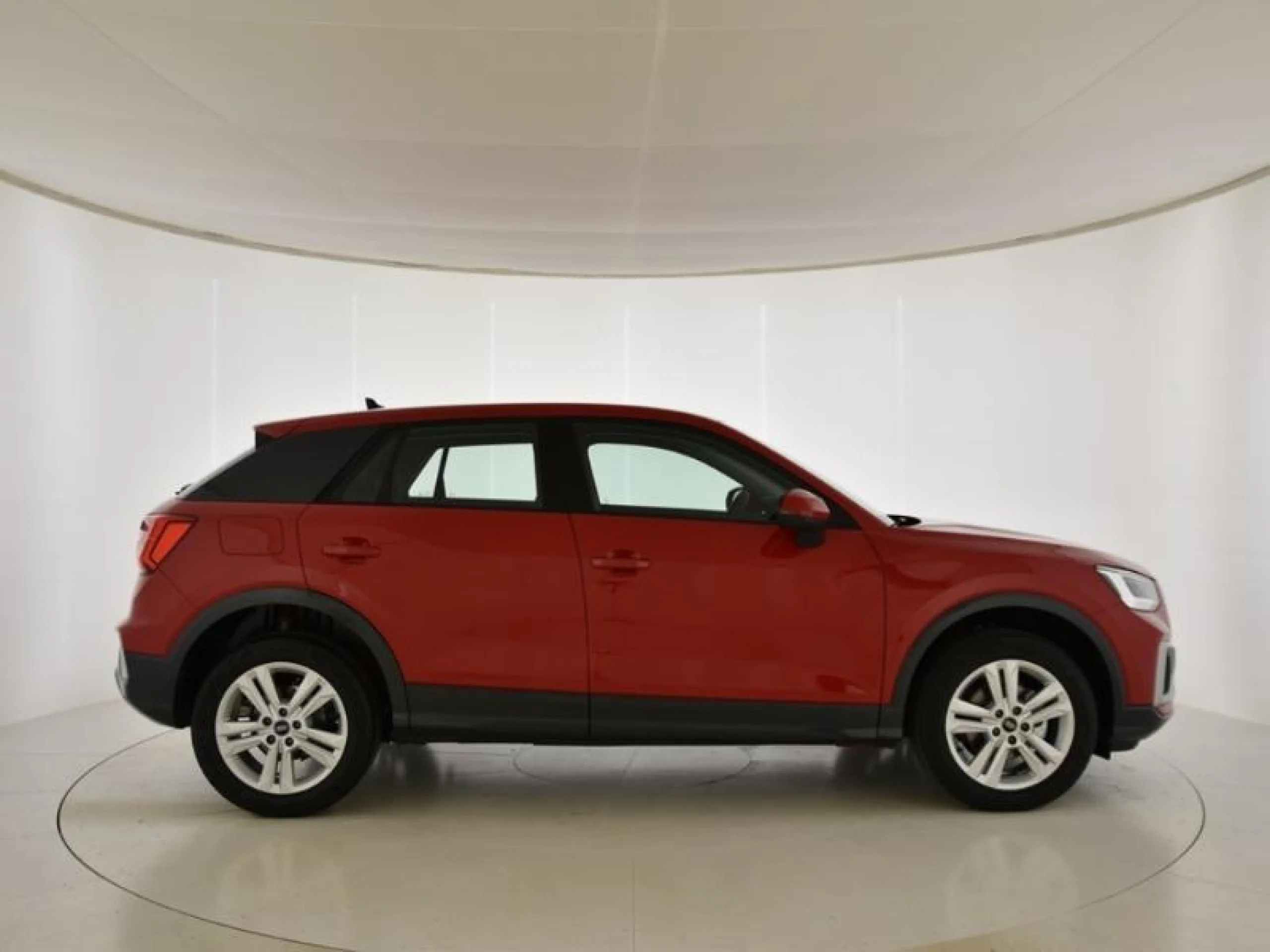 AUDI Q2 ADVANCED 35 TFSI 110KW (150CV) S TRONIC - Foto 3