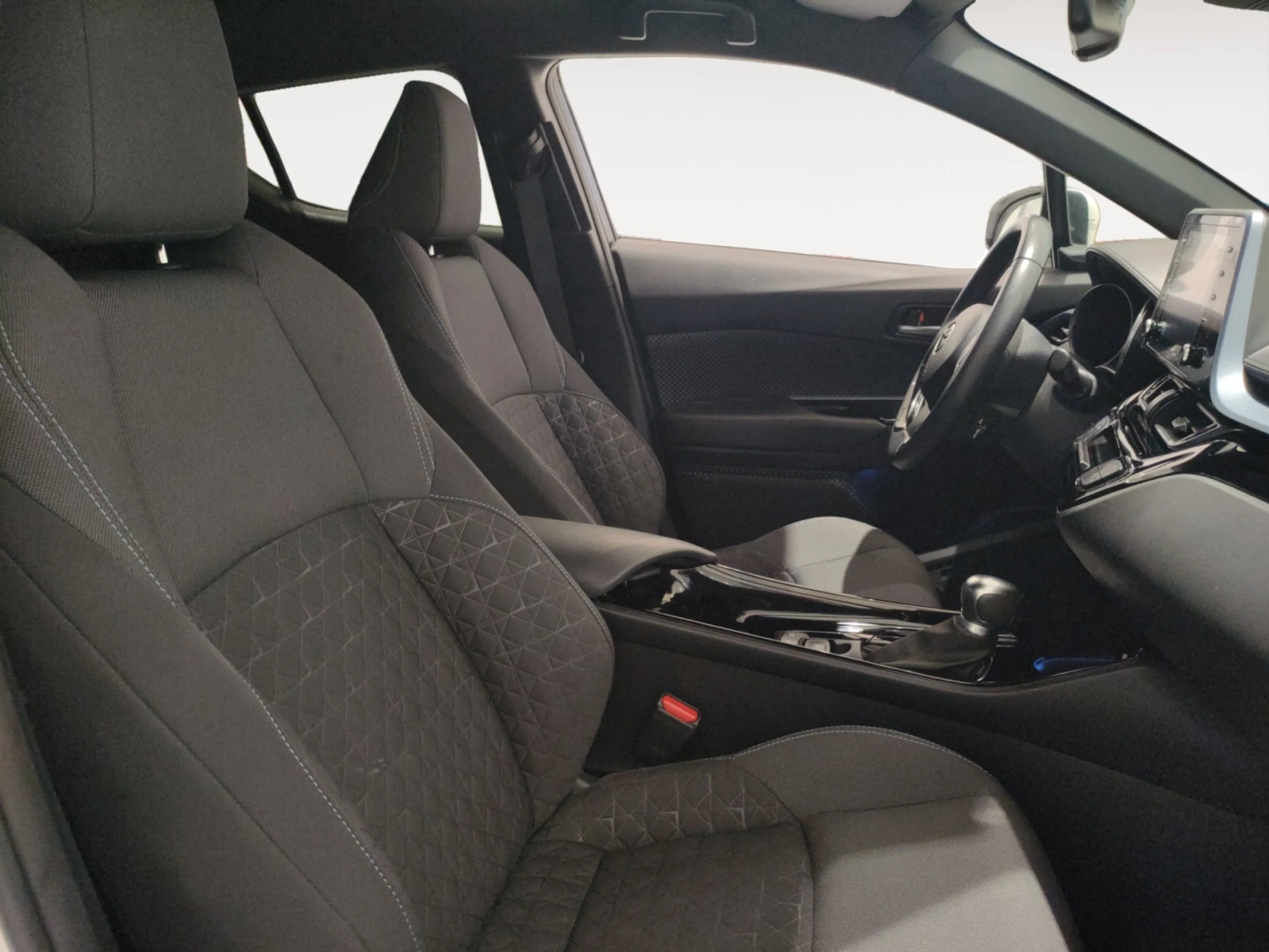 TOYOTA C HR 1.8 125H ADVANCE - Foto 5