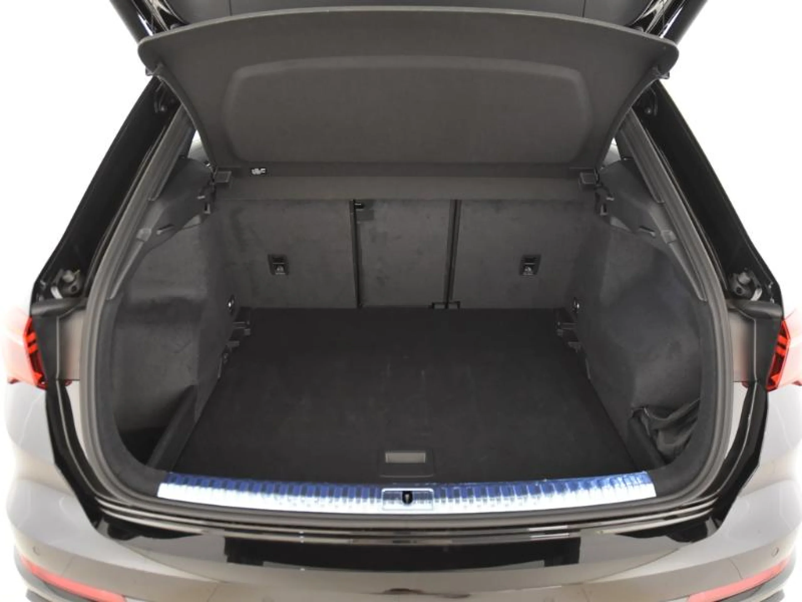 AUDI Q3 S LINE 35 TFSI 110KW (150CV) S TRONIC - Foto 7