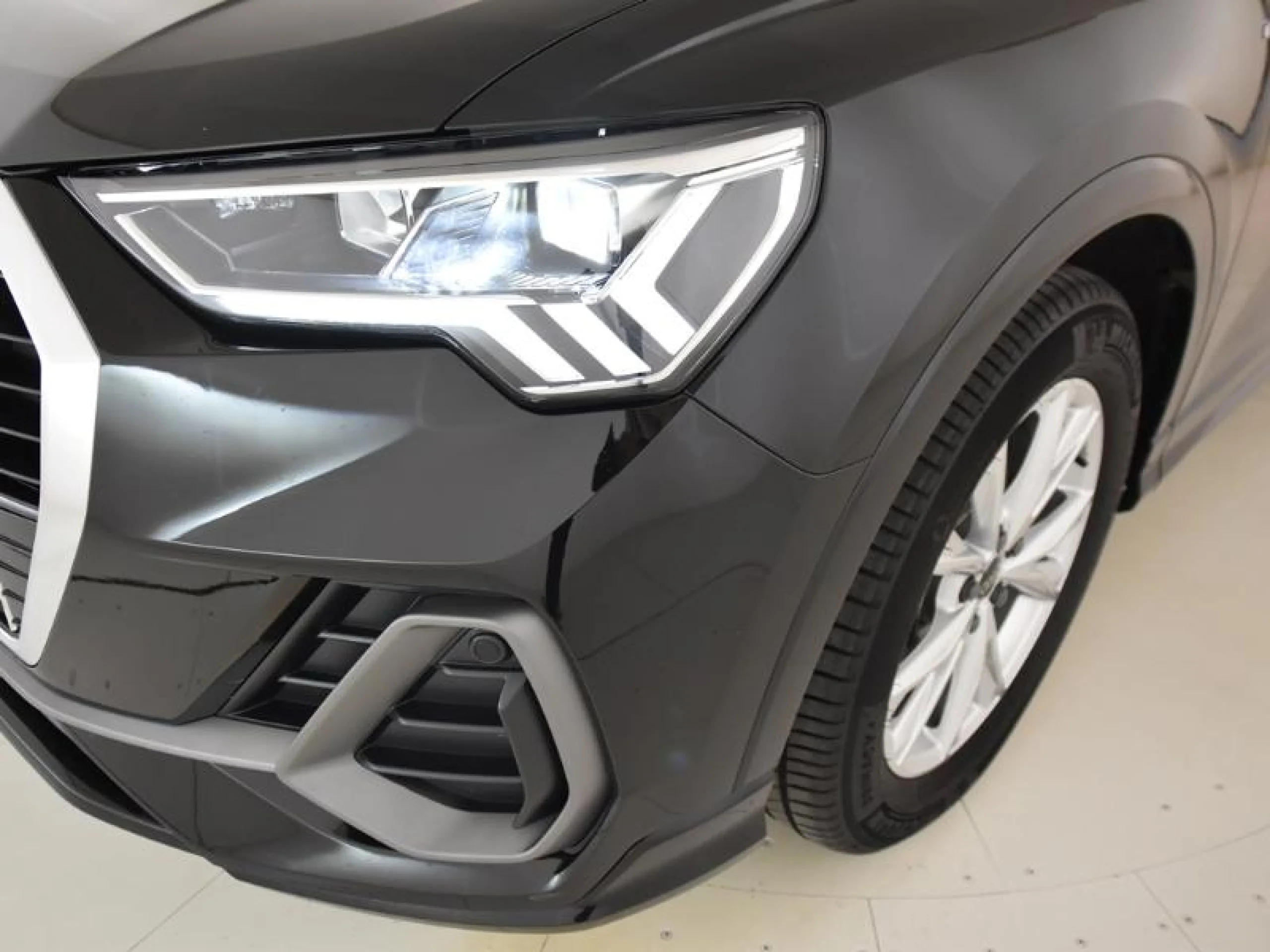 AUDI Q3 S LINE 35 TFSI 110KW (150CV) S TRONIC - Foto 20