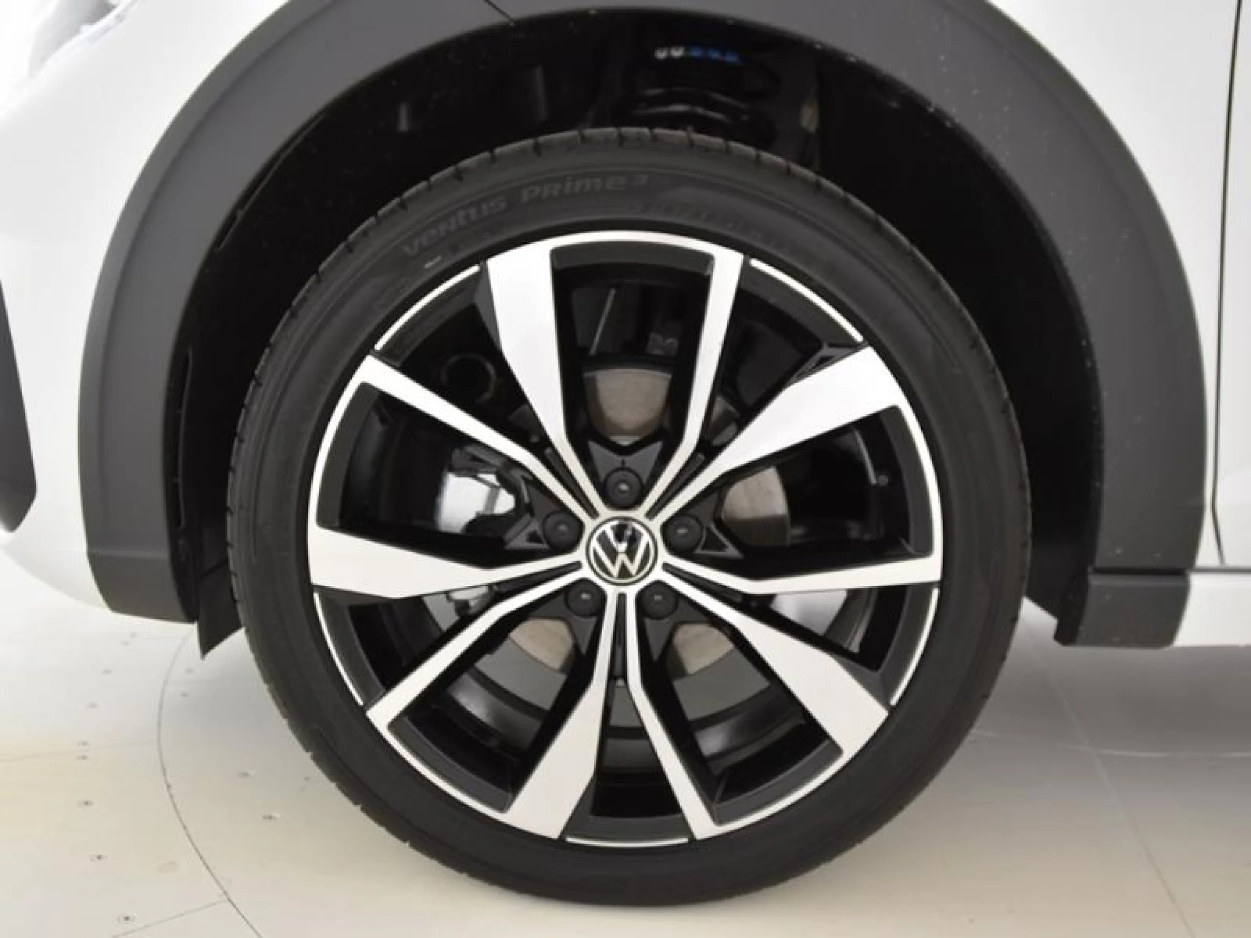 VOLKSWAGEN TAIGO R LINE 1.5 TSI 110KW (150CV) DSG - Foto 18