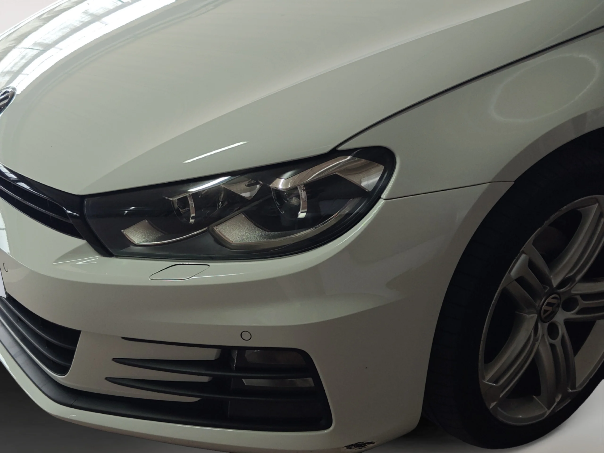 VOLKSWAGEN SCIROCCO R LINE 2.0 TSI 180CV BMT - Foto 22