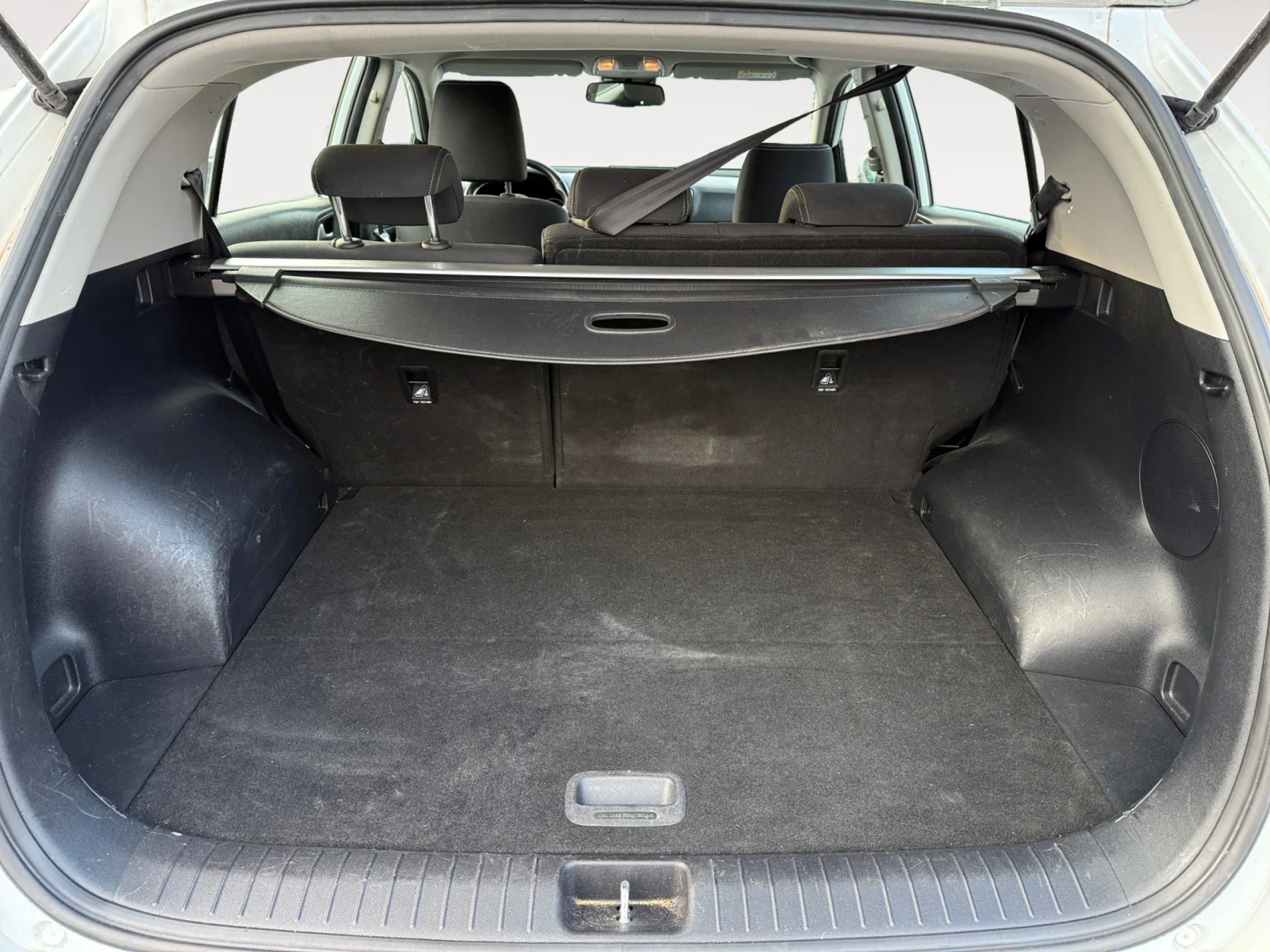 KIA SPORTAGE 1.6 MHEV BUSINESS DCT 100KW (136CV) 4X2 - Foto 6