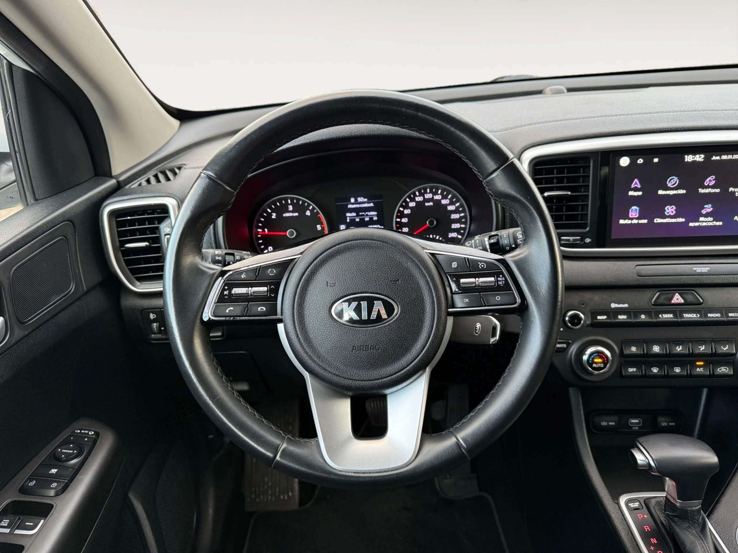 KIA SPORTAGE 1.6 MHEV BUSINESS DCT 100KW (136CV) 4X2 - Foto 11