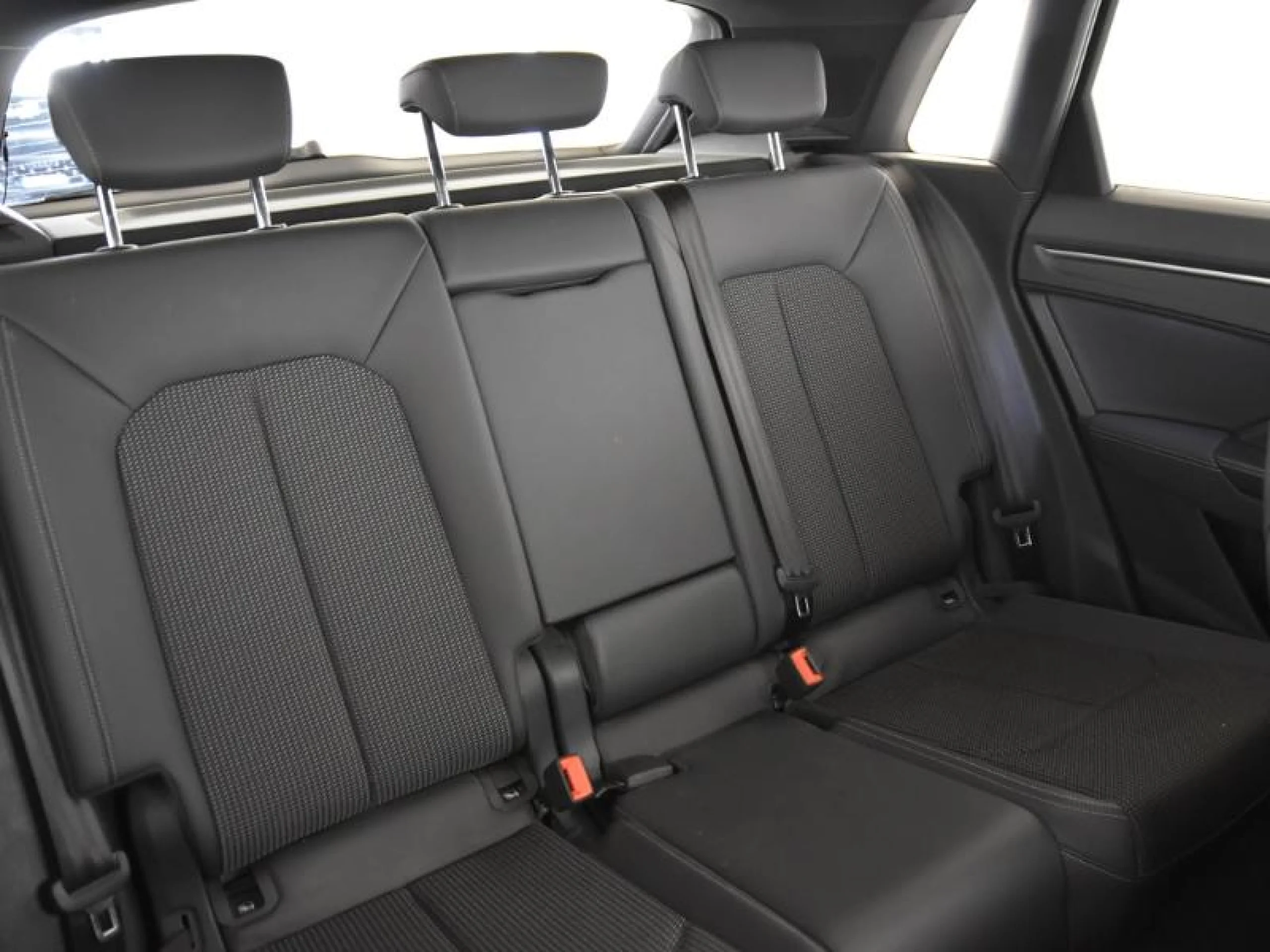 AUDI Q3 S LINE 35 TDI 110KW (150CV) S TRONIC - Foto 6