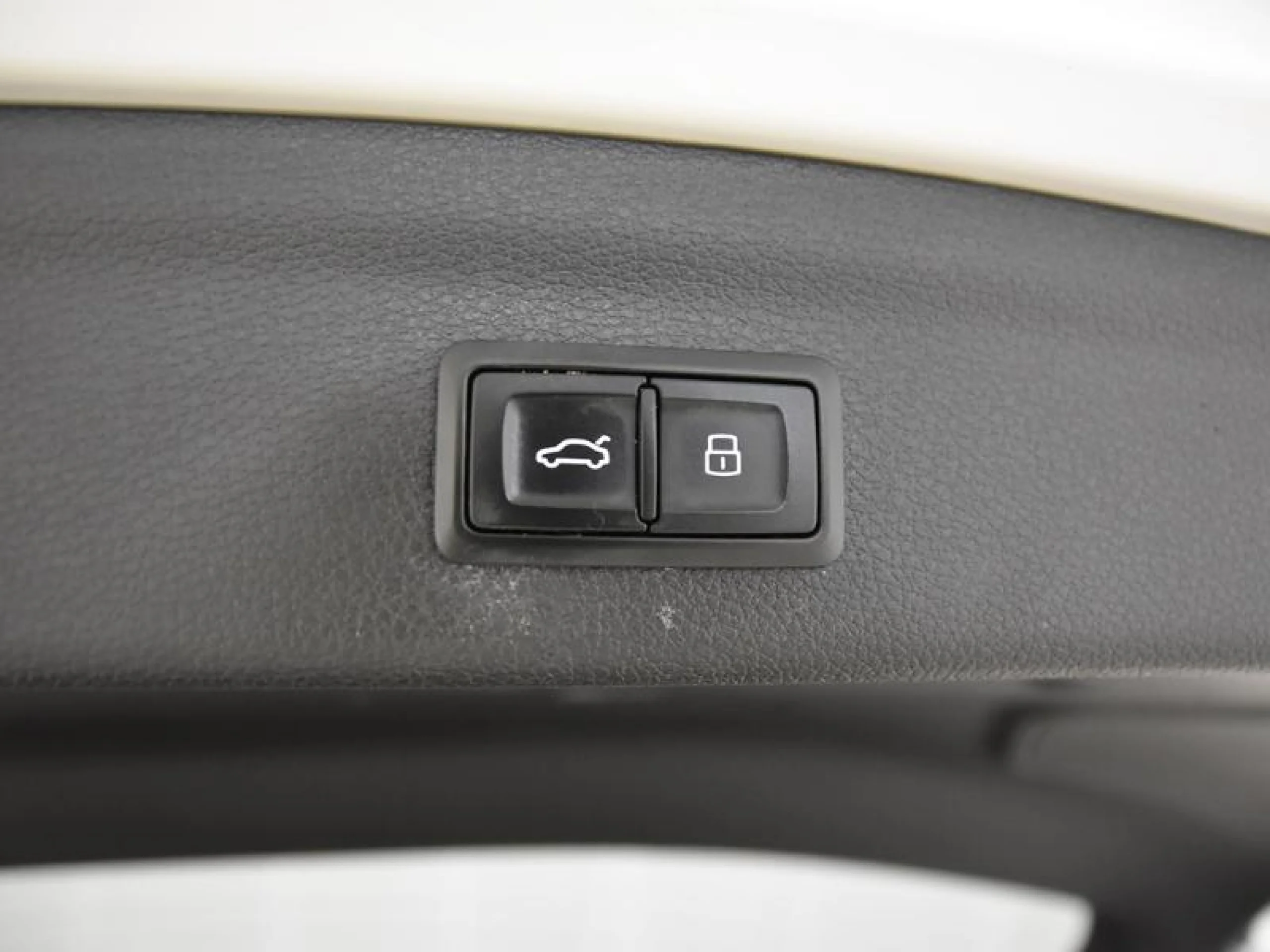 AUDI Q3 S LINE 35 TDI 110KW (150CV) S TRONIC - Foto 9