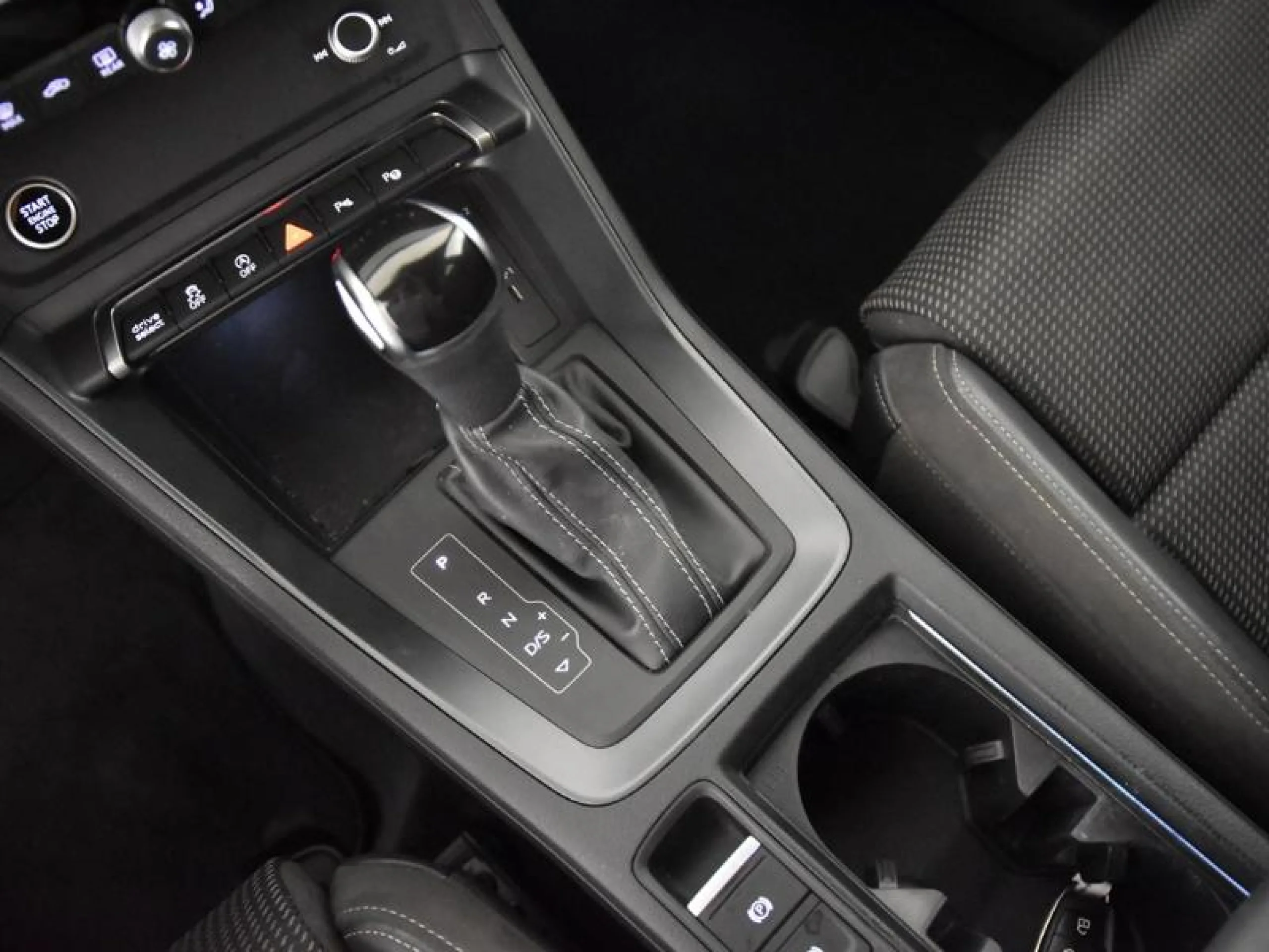 AUDI Q3 S LINE 35 TDI 110KW (150CV) S TRONIC - Foto 11