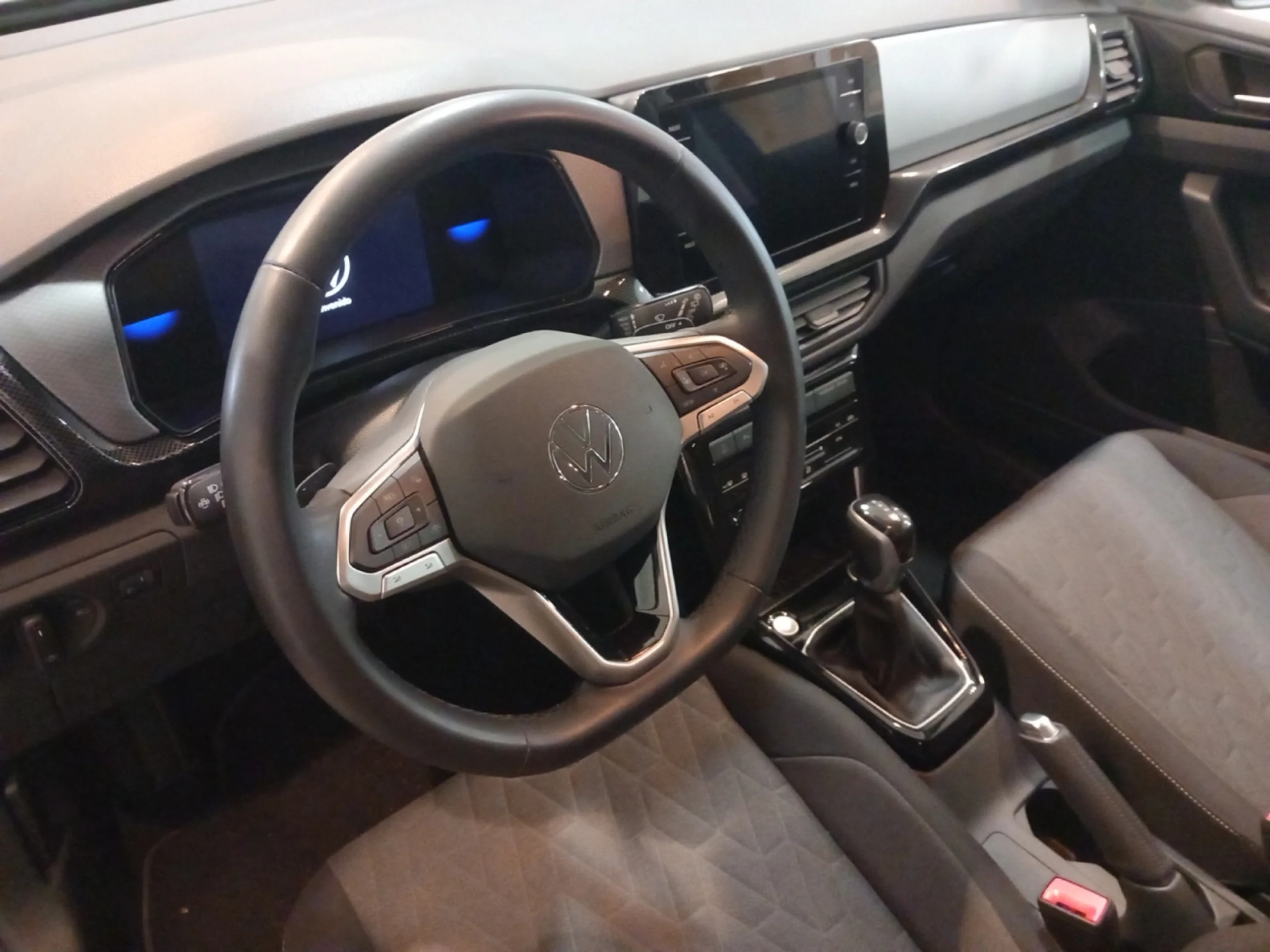 VOLKSWAGEN T CROSS LIFE 1.0 TSI 85KW (115CV) DSG - Foto 9