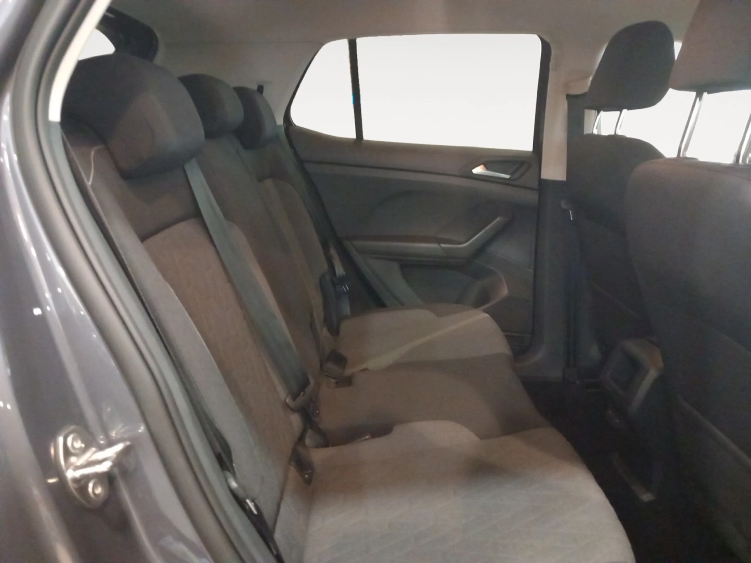 VOLKSWAGEN T CROSS LIFE 1.0 TSI 85KW (115CV) DSG - Foto 6