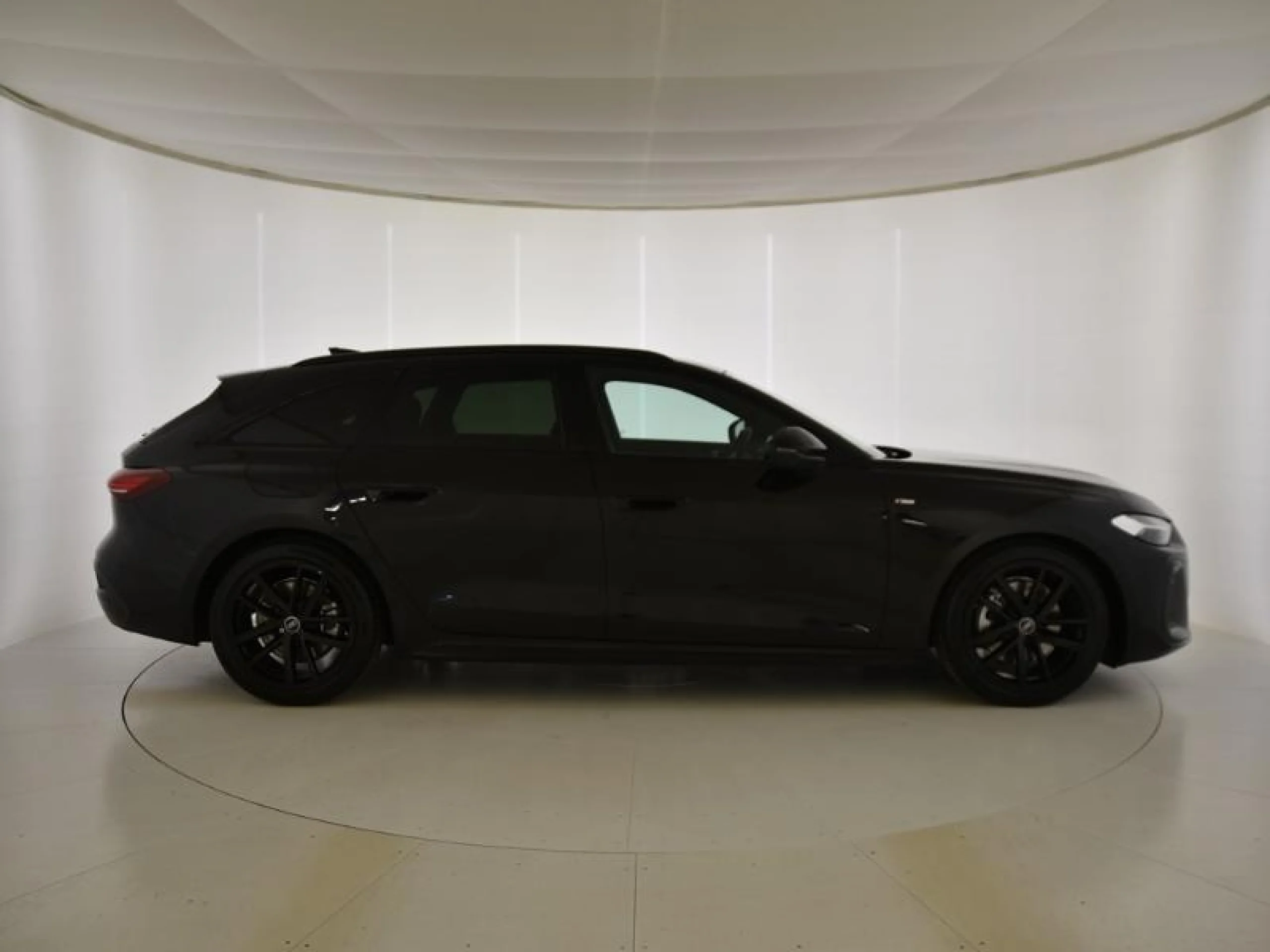 AUDI A5 AVANT TDI 150 KW (204 CV) BLACK LINE - Foto 3