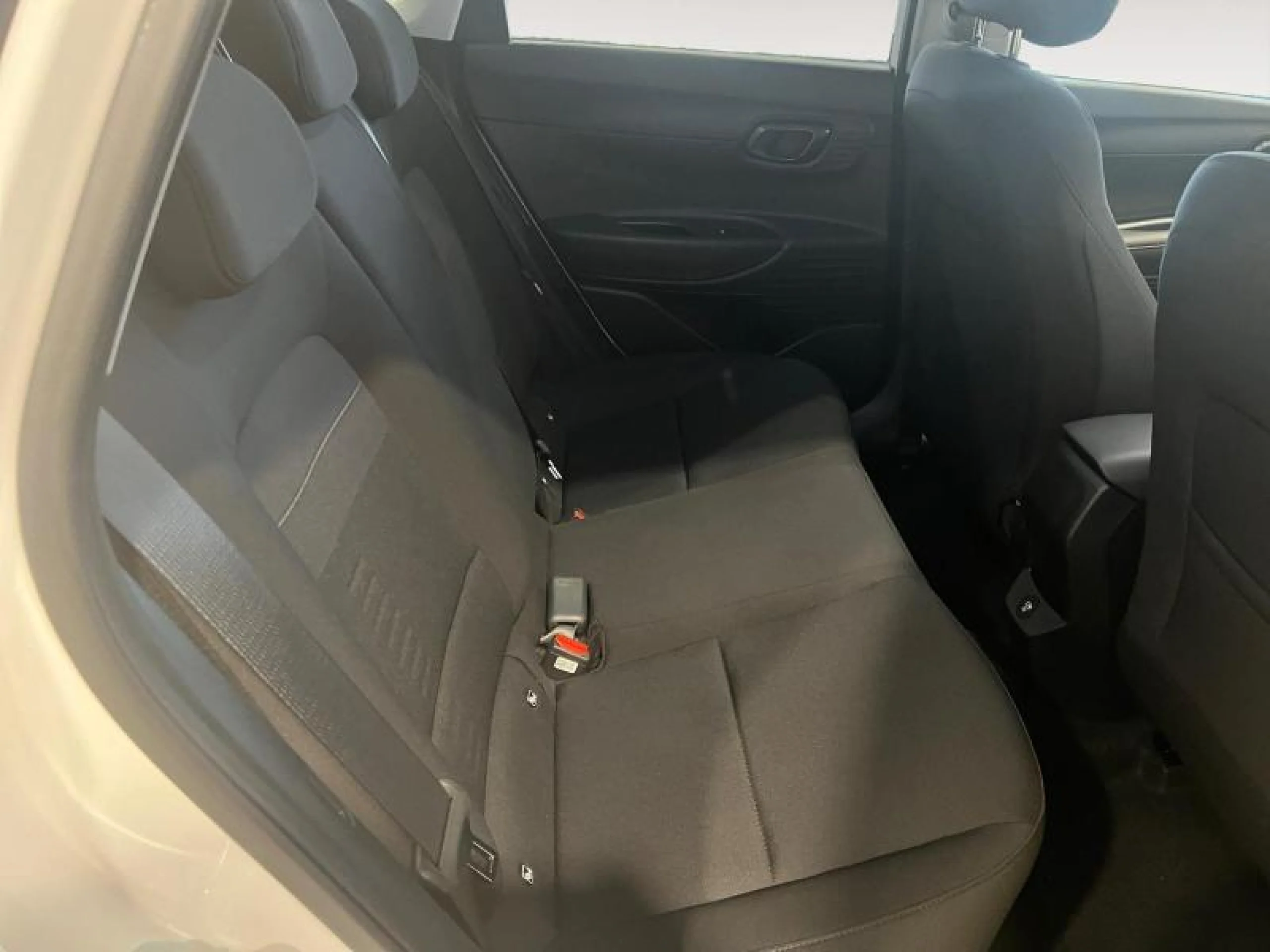 HYUNDAI BAYON 1.0 TGDI 74KW (100CV) 48V TECNO DCT - Foto 10