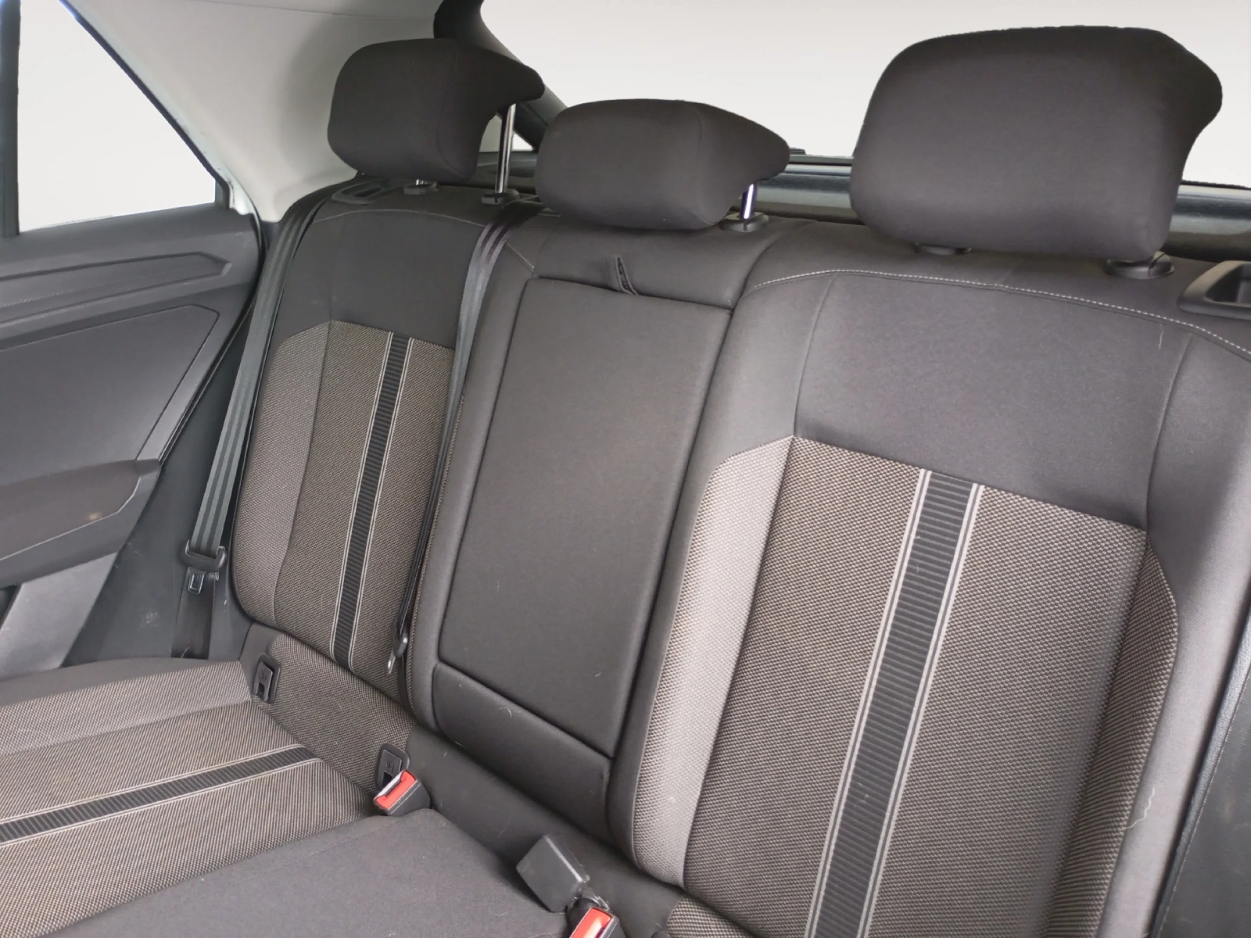 VOLKSWAGEN T ROC ADVANCE R LINE 2.0 TDI 110KW (150CV) - Foto 6